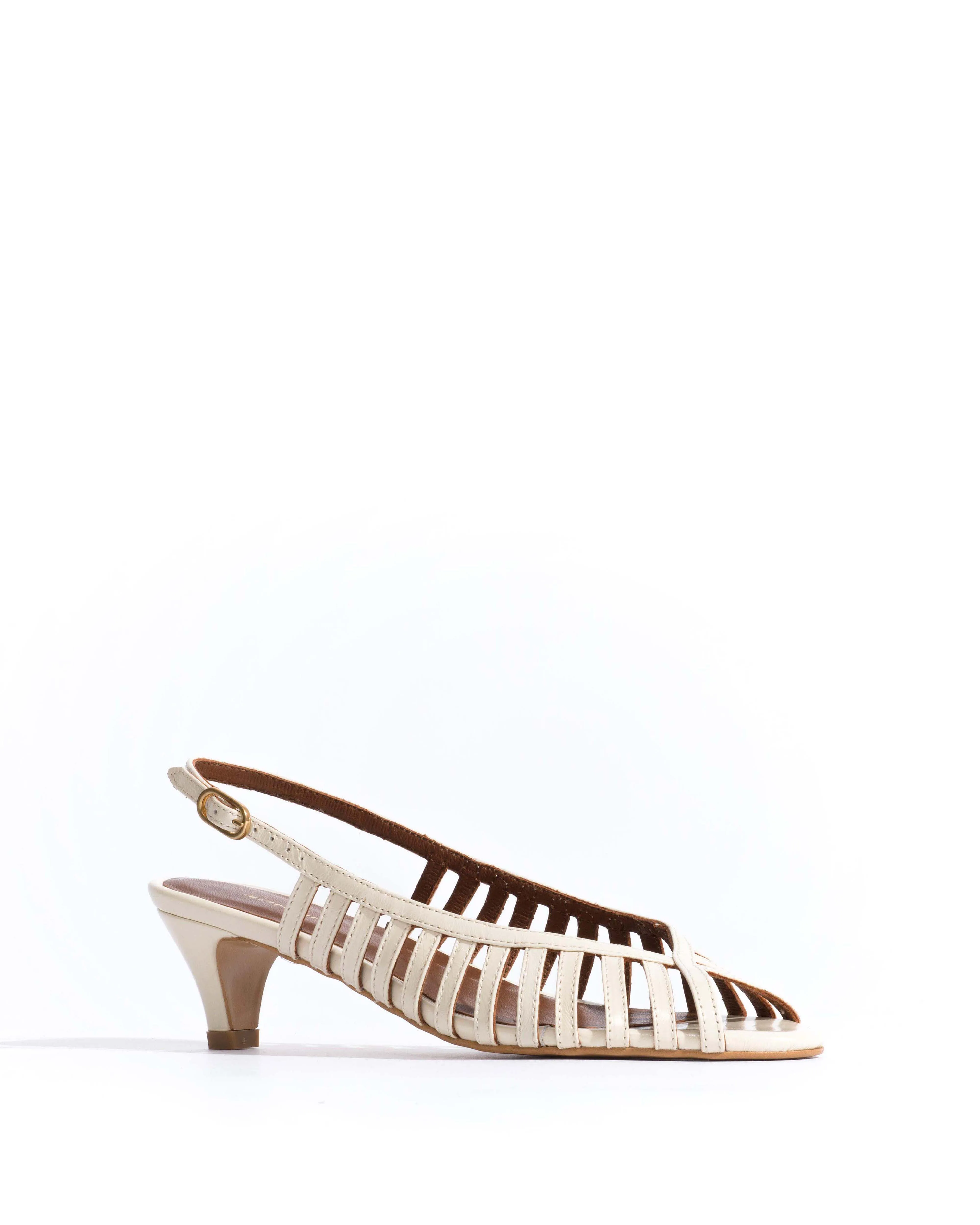 Carminho 40 stiletto Crinkled polished goat White sand sold by Anonymous Copenhagen product image thumbnail 2