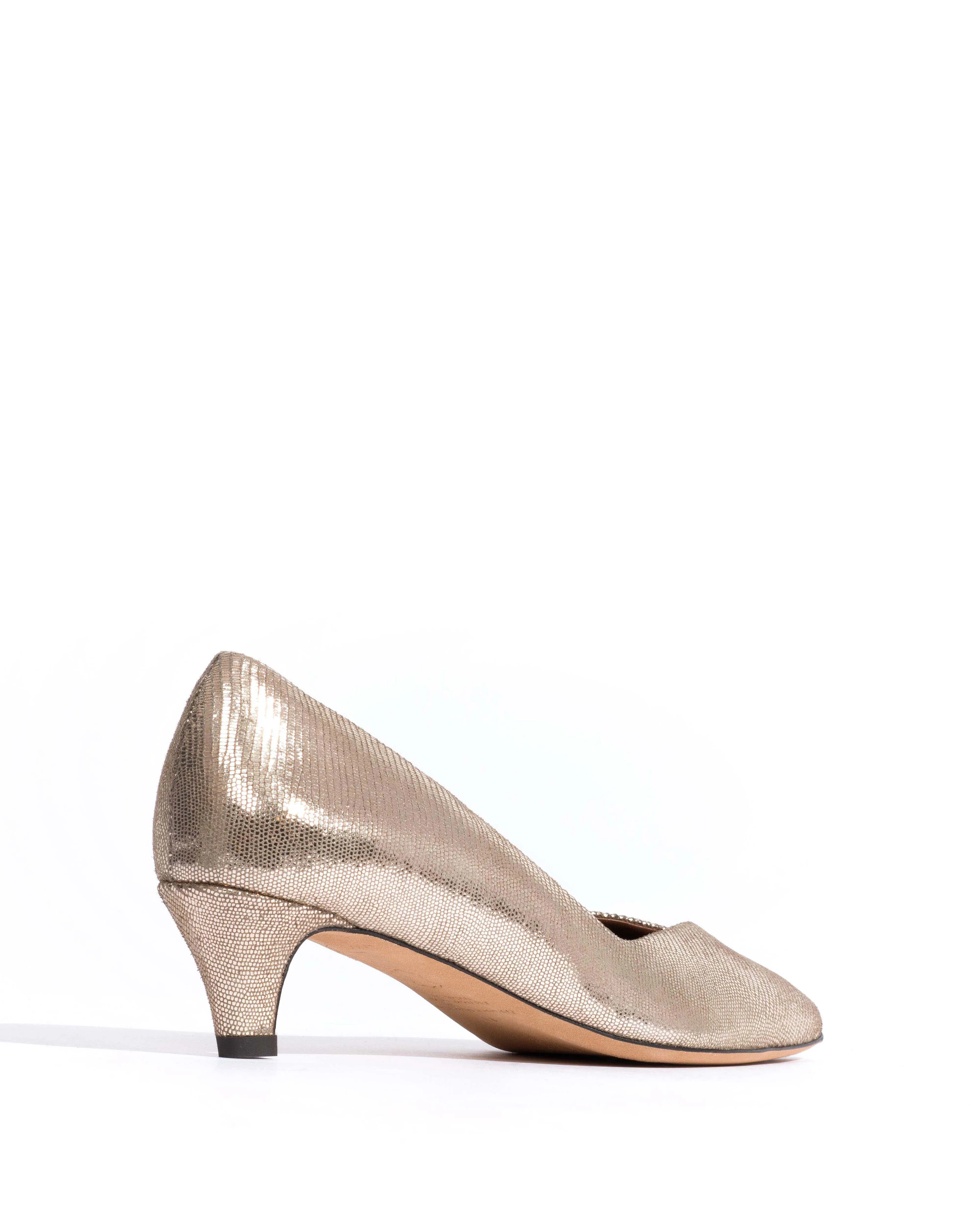Trini 40 stiletto Lizard metallic goat Vintage champagne sold by Anonymous Copenhagen product image thumbnail 3