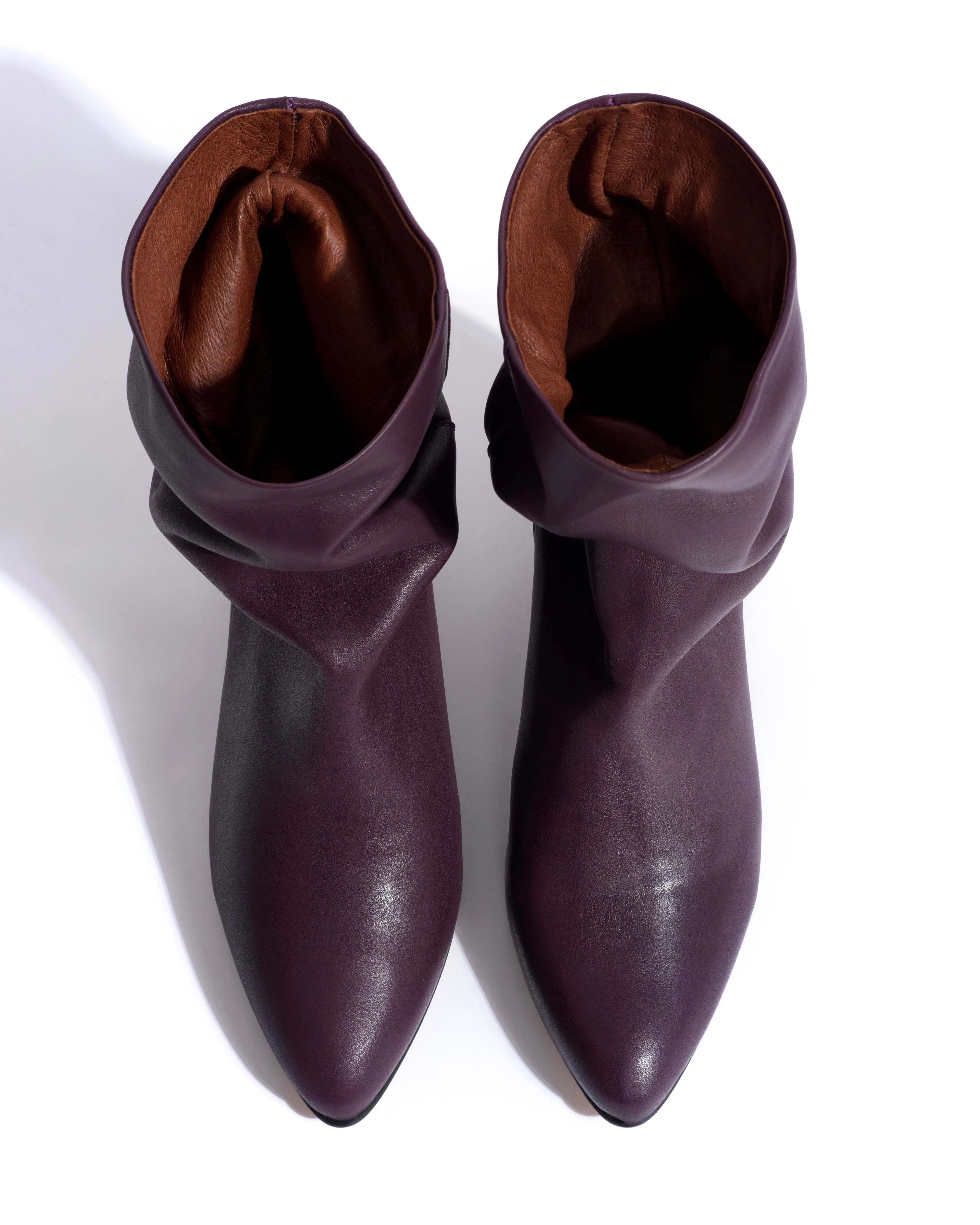 Vully 50 stiletto Soft calf Fig purple sold by Anonymous Copenhagen product image thumbnail 4