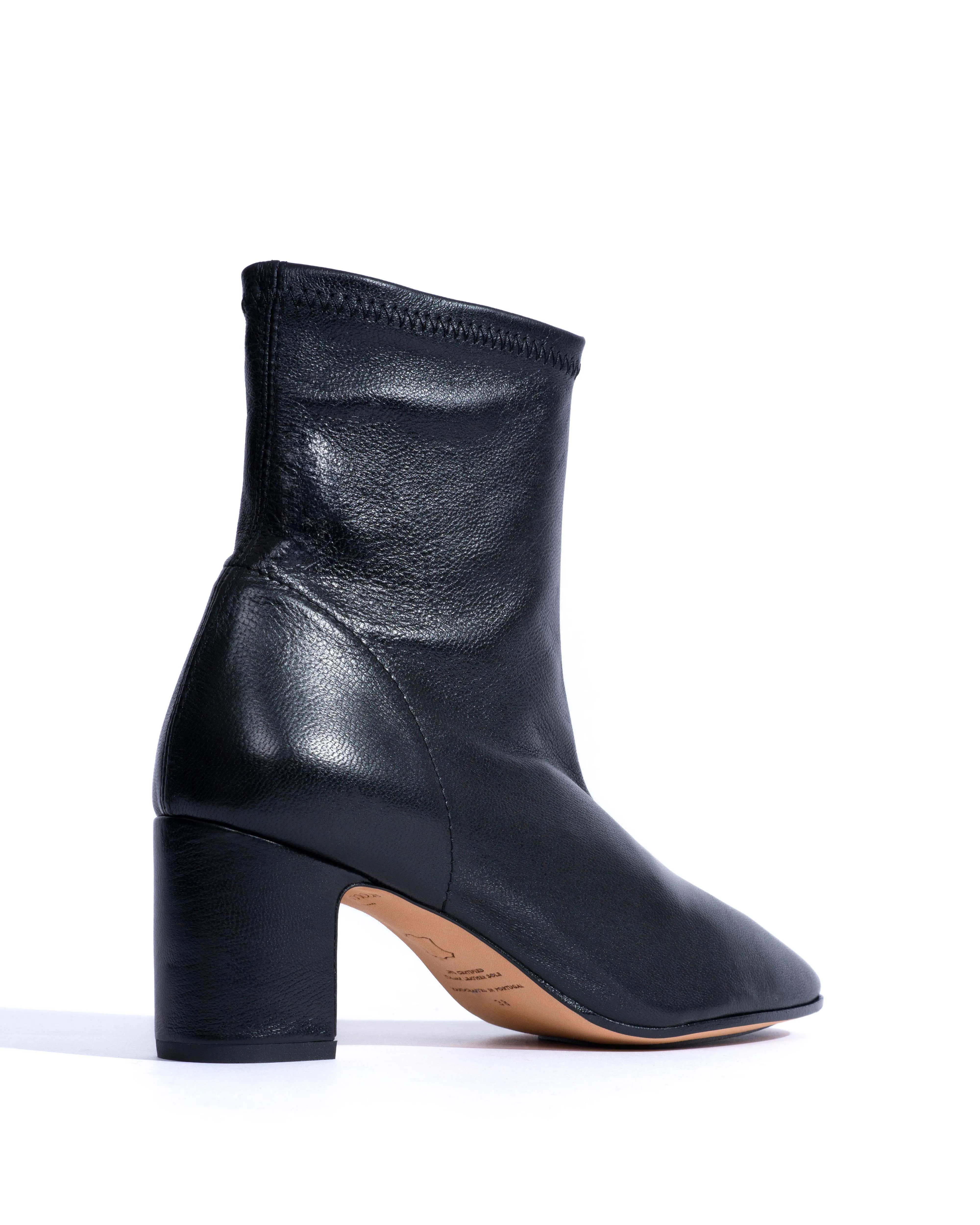 Hanny 55 covered stretch Silky lamb Black sold by Anonymous Copenhagen product image thumbnail 3