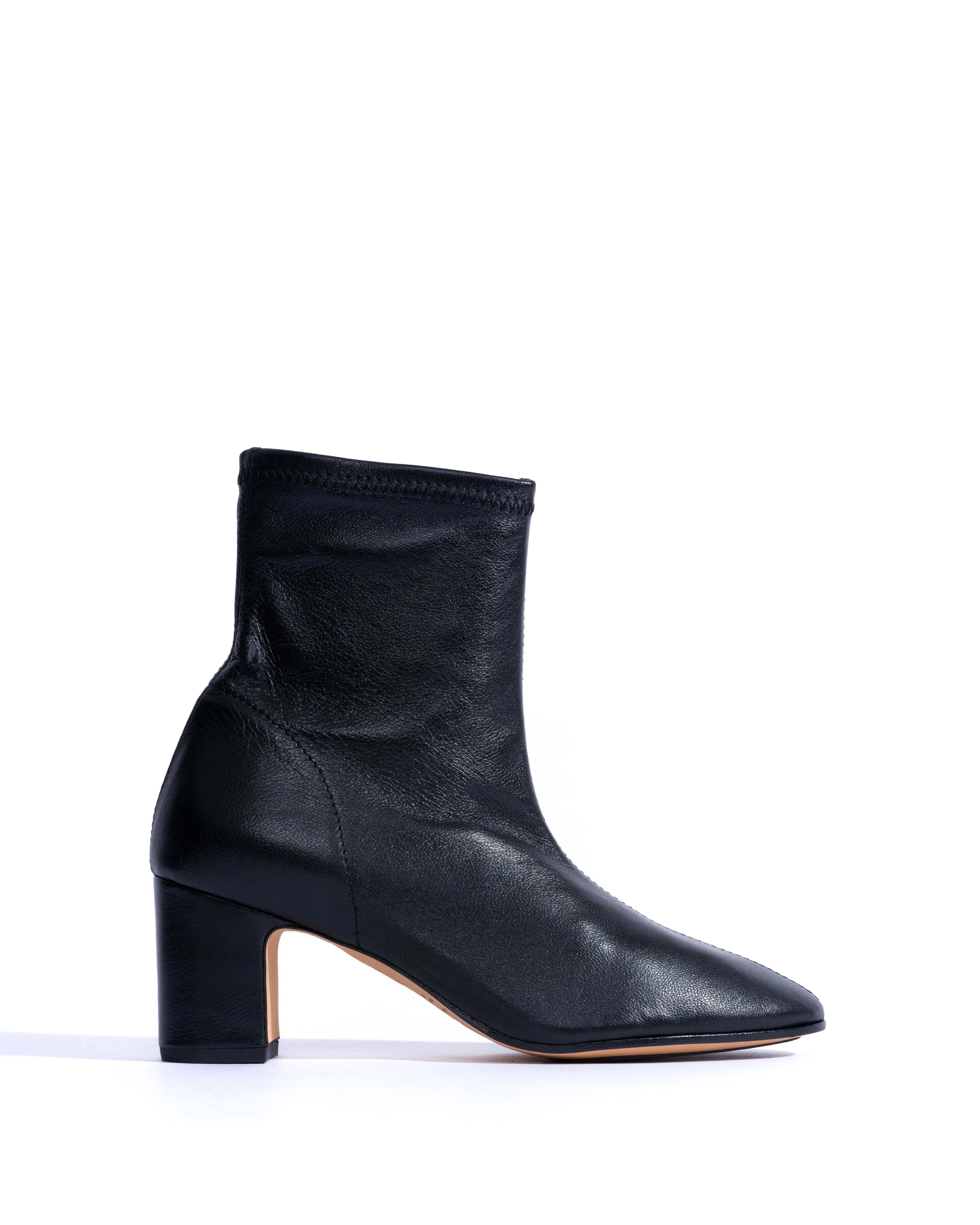 Hanny 55 covered stretch Silky lamb Black sold by Anonymous Copenhagen