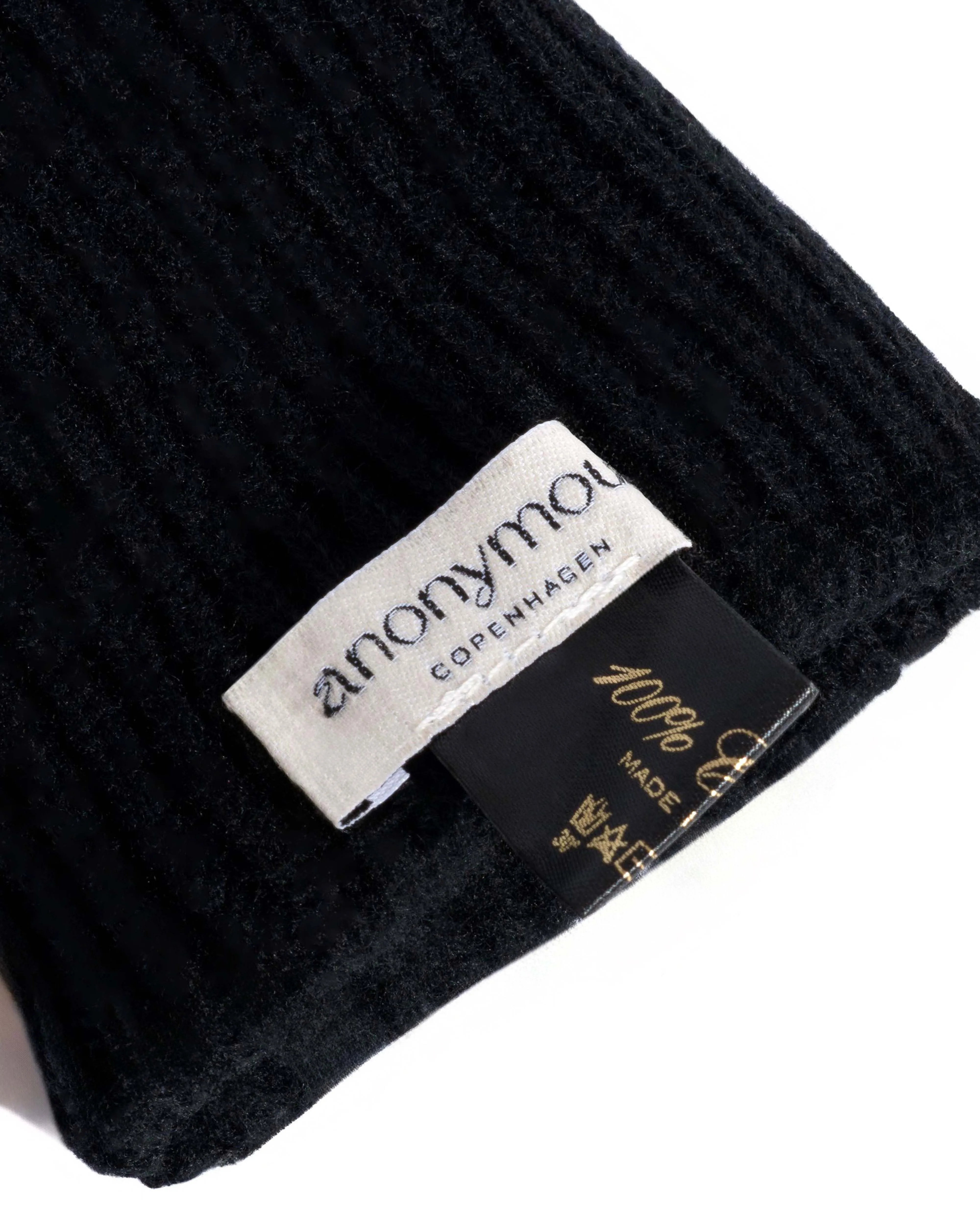 Nola cashmere gloves 100% cashmere Black sold by Anonymous Copenhagen product image thumbnail 5
