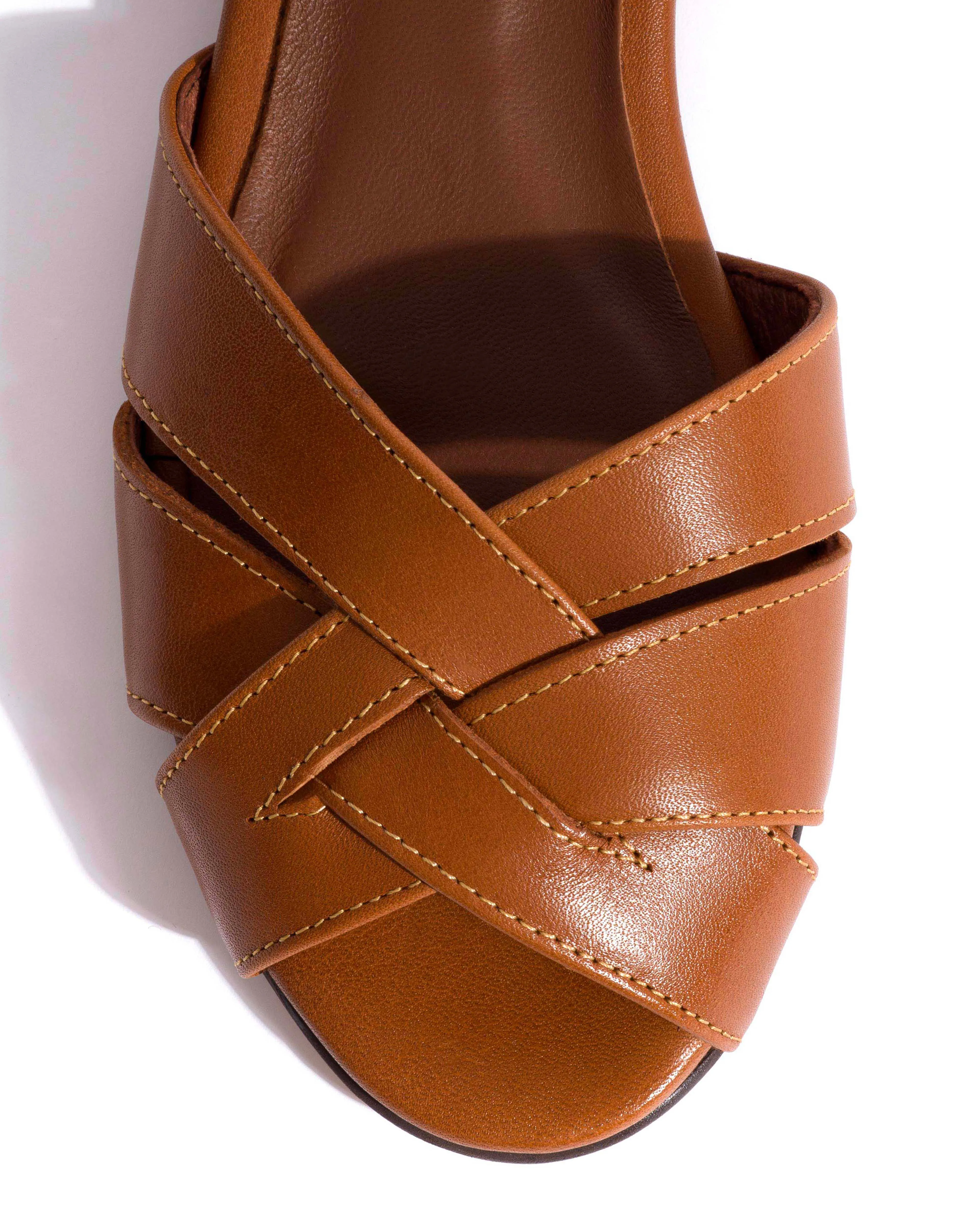 Sanni 20 Vegetal soft calf Cinnamon sold by Anonymous Copenhagen product image thumbnail 5