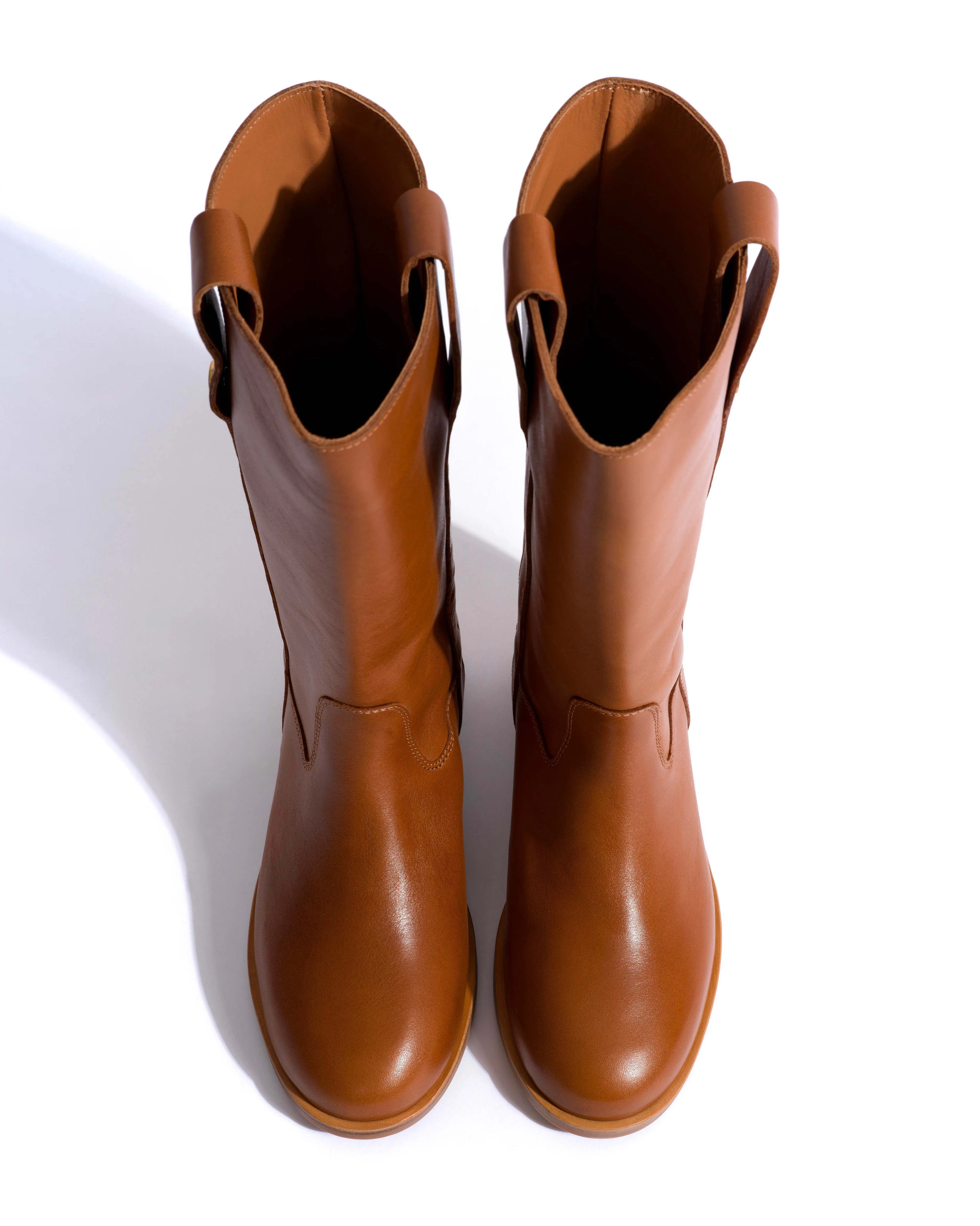 Brinesh Vegetal soft calf Cinnamon sold by Anonymous Copenhagen product image thumbnail 4