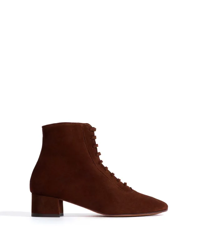 Janie 40 Calf suede Chocolate made by Anonymous Copenhagen