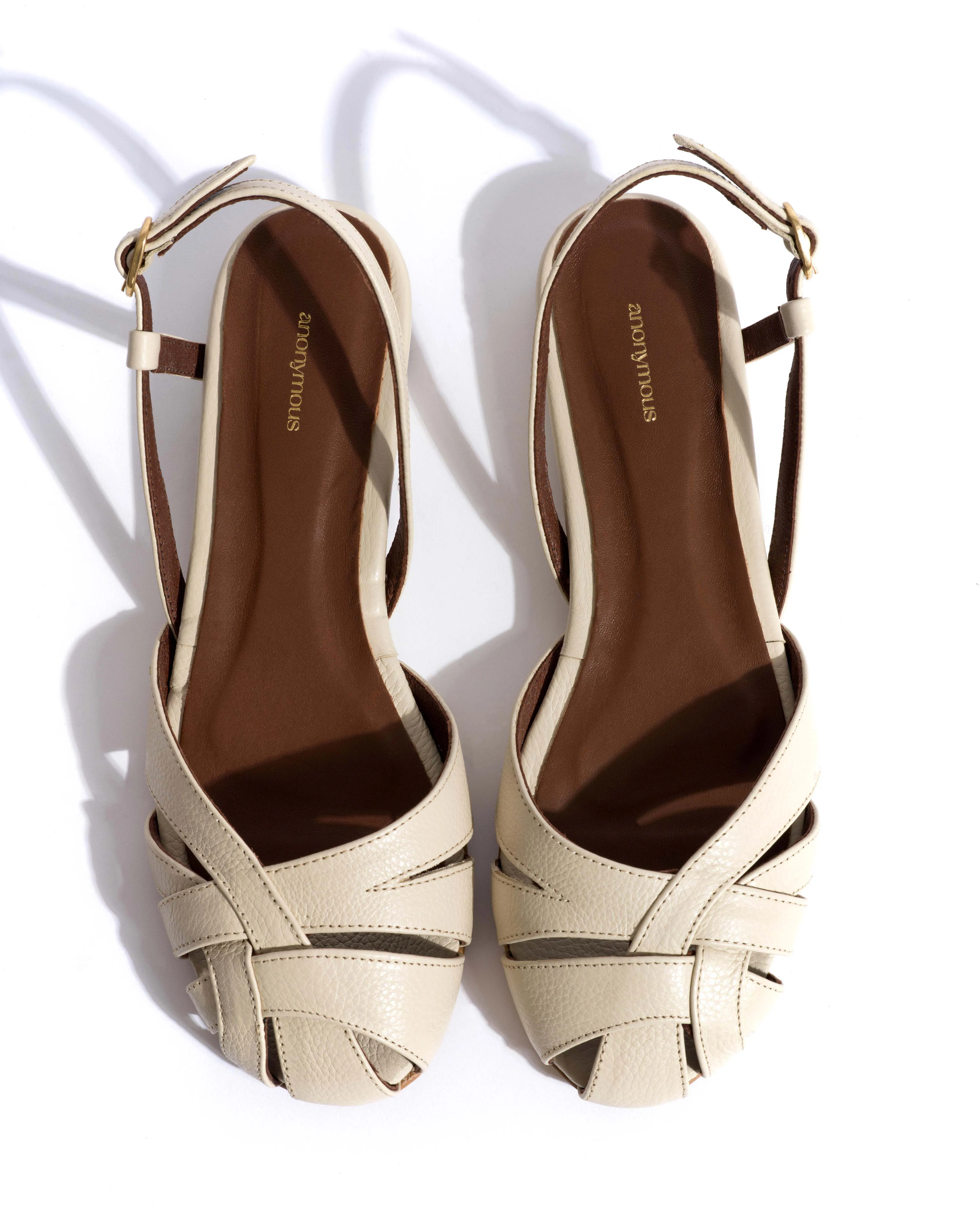 Banie 20 Pebbled soft calf White sand sold by Anonymous Copenhagen product image thumbnail 4