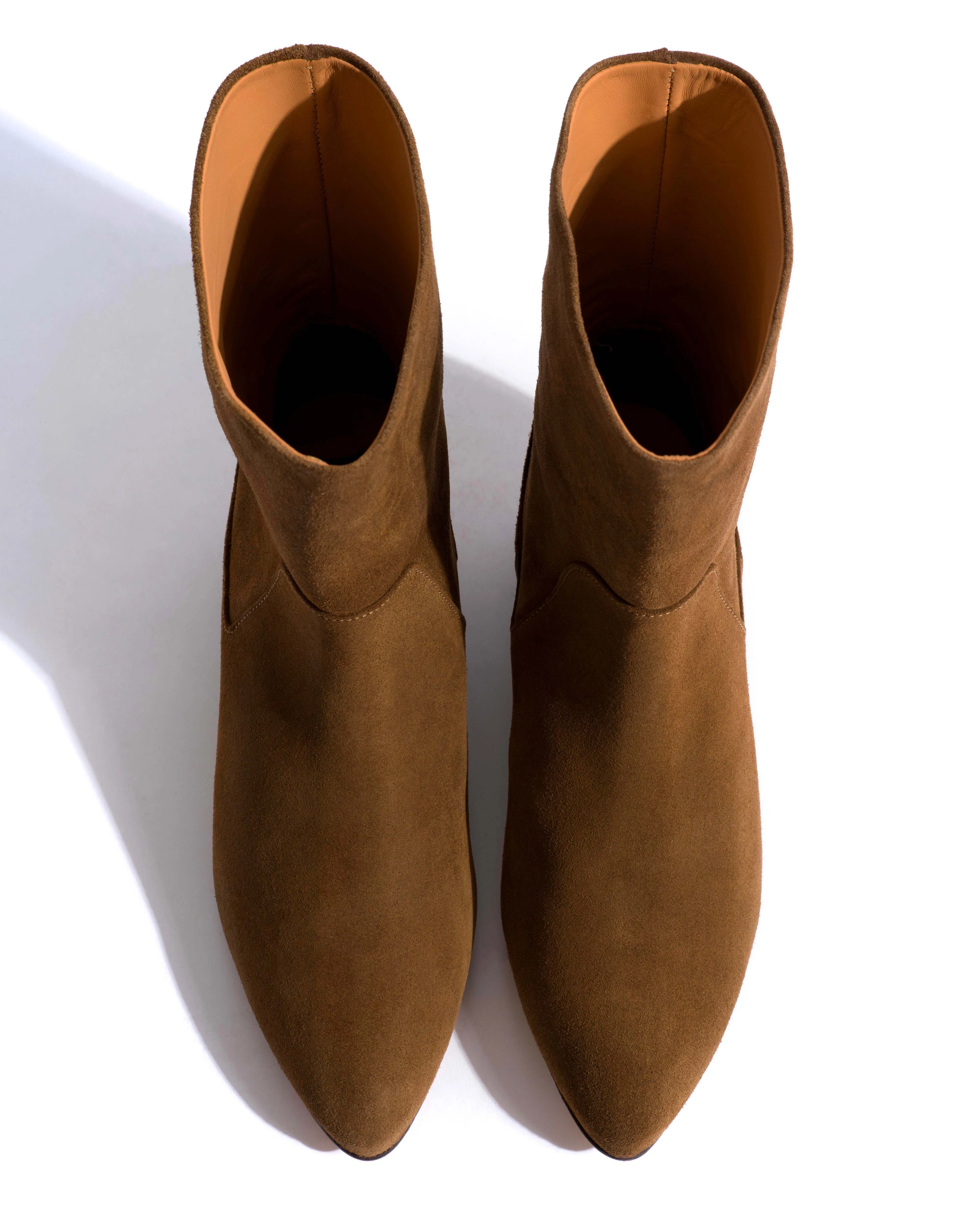 Vanni 20 Calf suede Cinnamon sold by Anonymous Copenhagen product image thumbnail 4