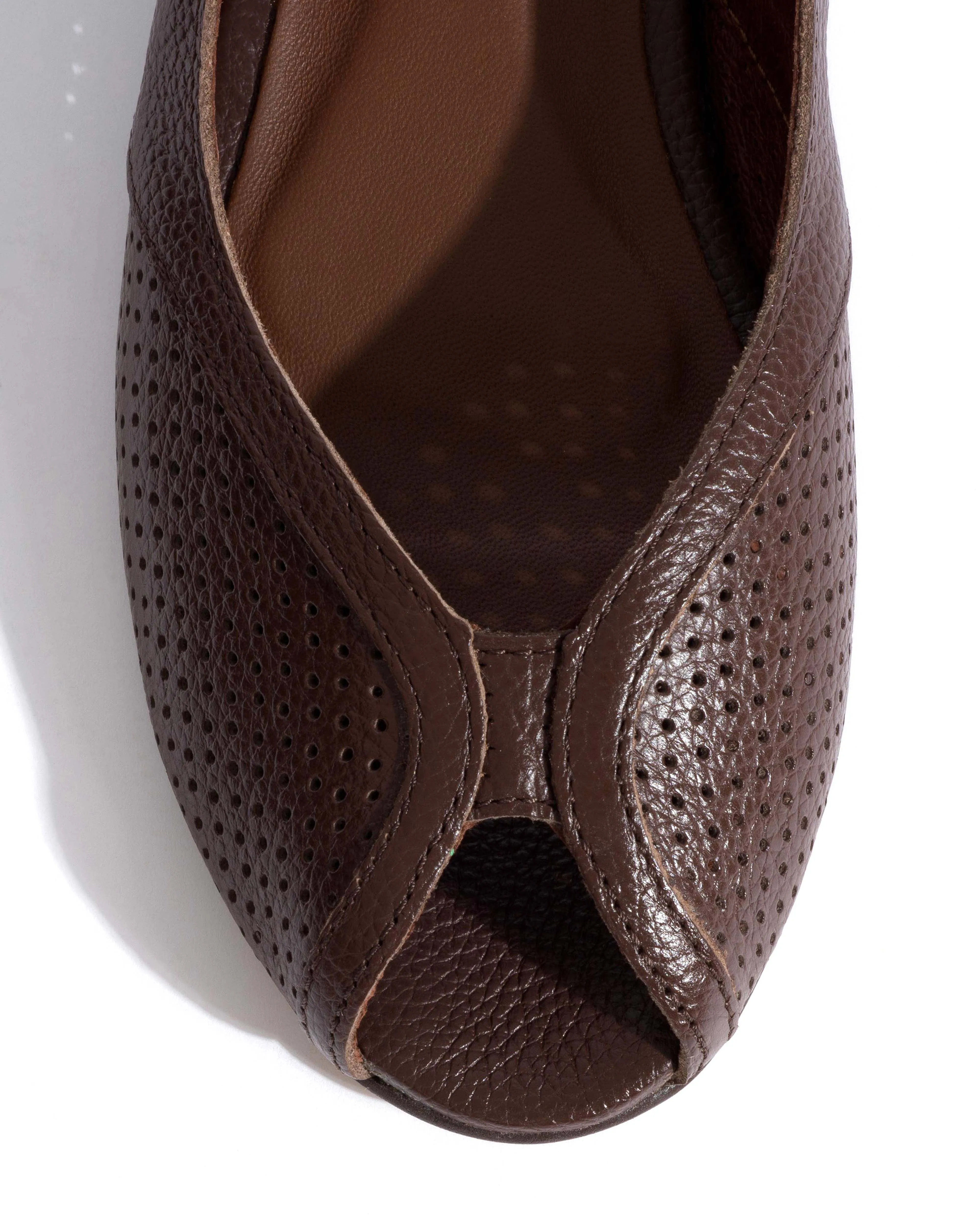 Tiffy Pebbled soft calf Chocolate sold by Anonymous Copenhagen product image thumbnail 5