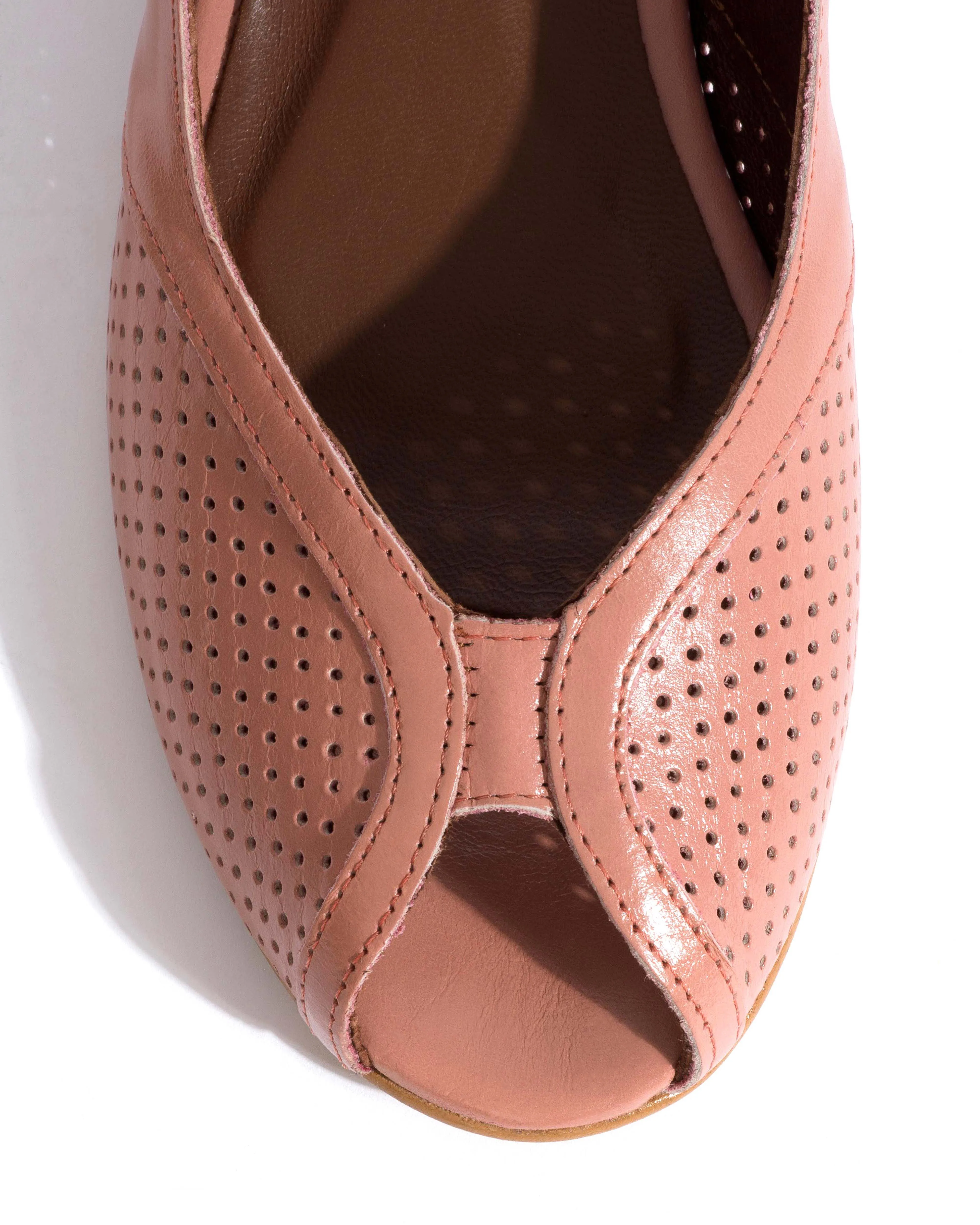 Tiffy Crinkled polished goat Misty coral sold by Anonymous Copenhagen product image thumbnail 5