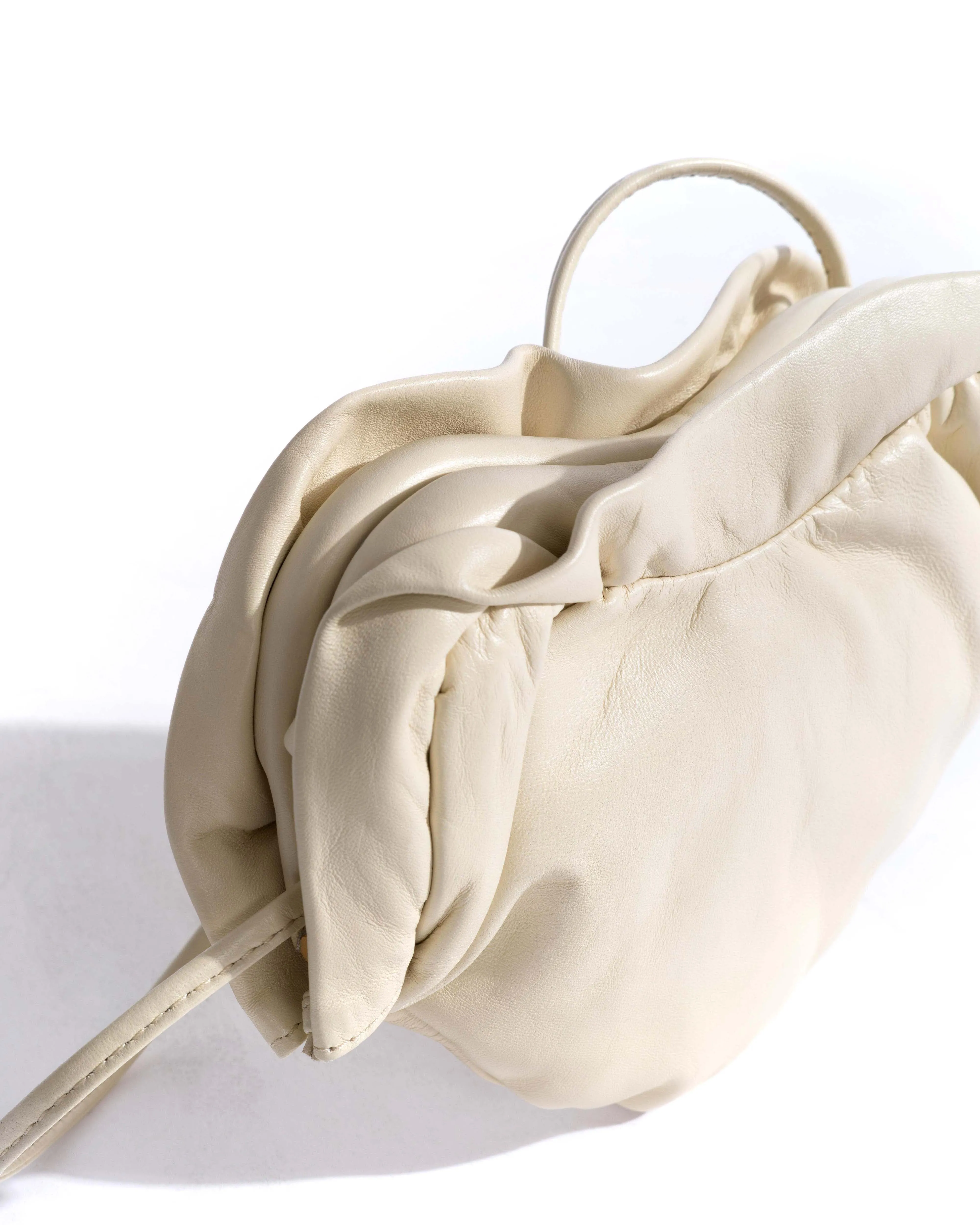 Zally petite heart bag Shiny lamb White sand sold by Anonymous Copenhagen product image thumbnail 3