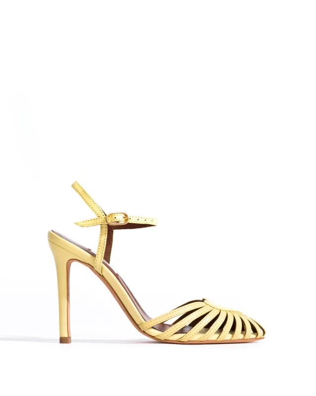 Keesha 100 Shiny lamb Pineapple ice sold by Anonymous Copenhagen