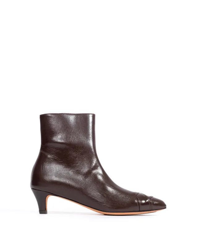 Avy 40 stiletto Crinkled soft calf Espresso brown sold by Anonymous Copenhagen
