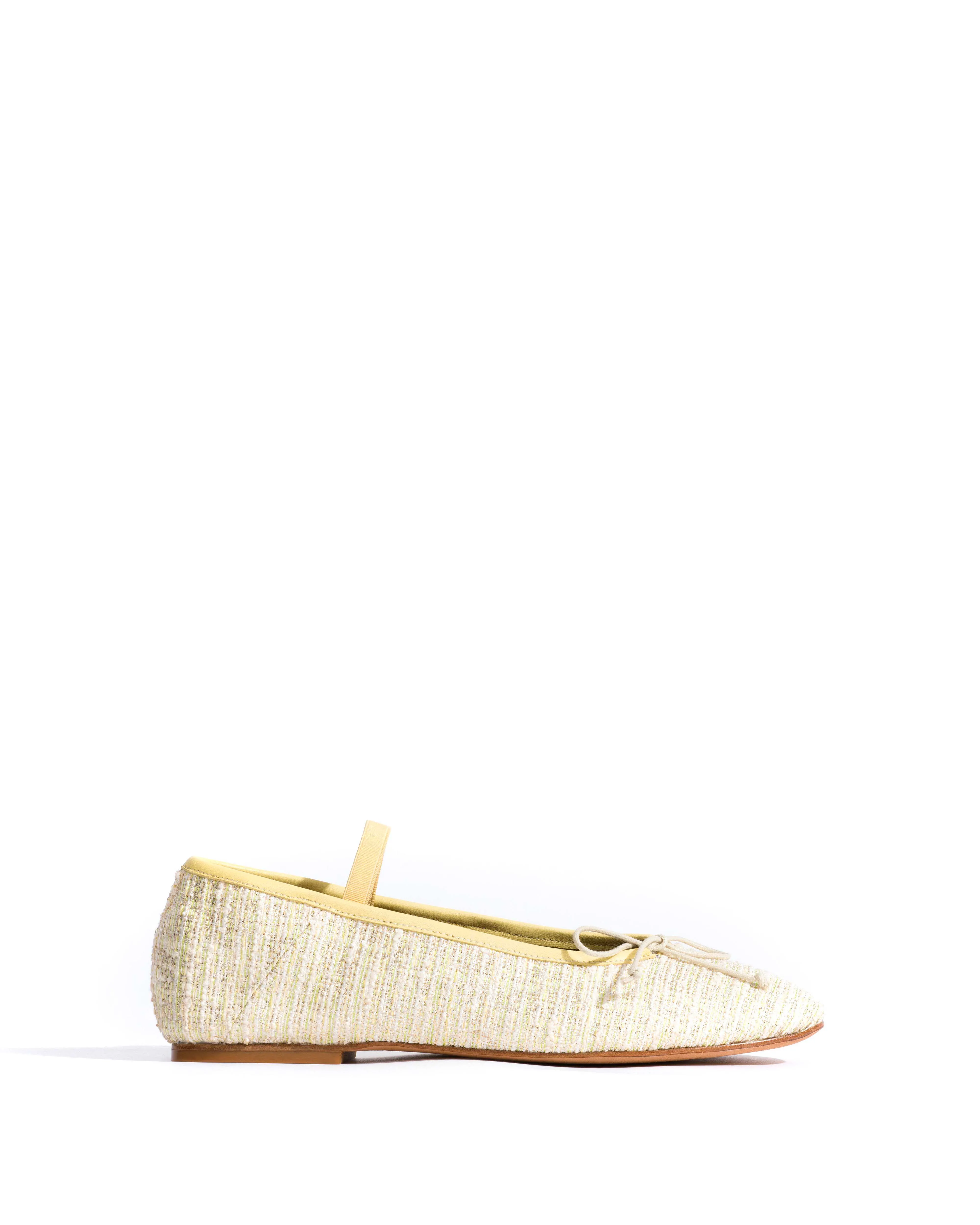 Rhina Boucle White pineapple ice sold by Anonymous Copenhagen