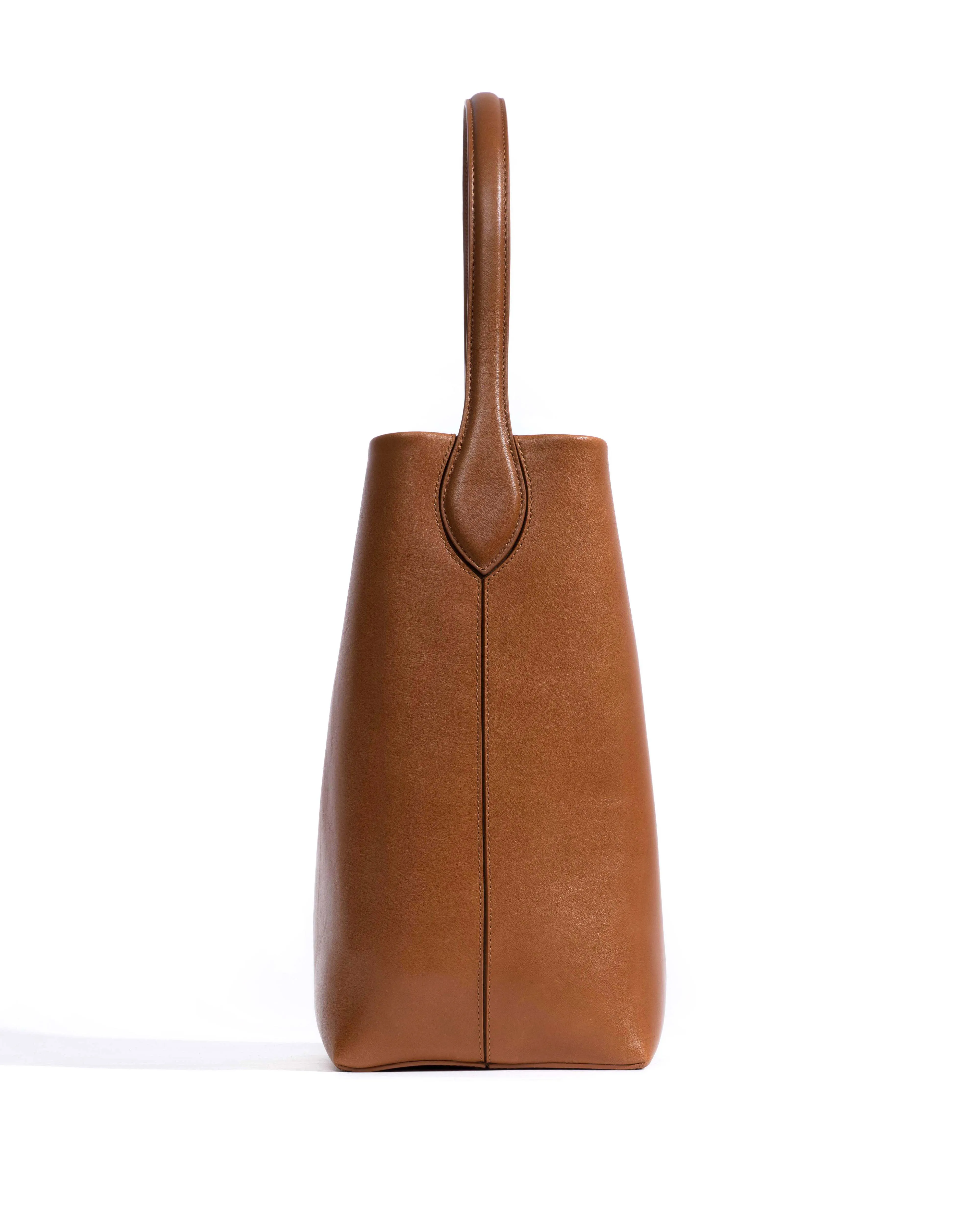 Versa everyday bag Vegetal soft calf Cinnamon sold by Anonymous Copenhagen product image thumbnail 3