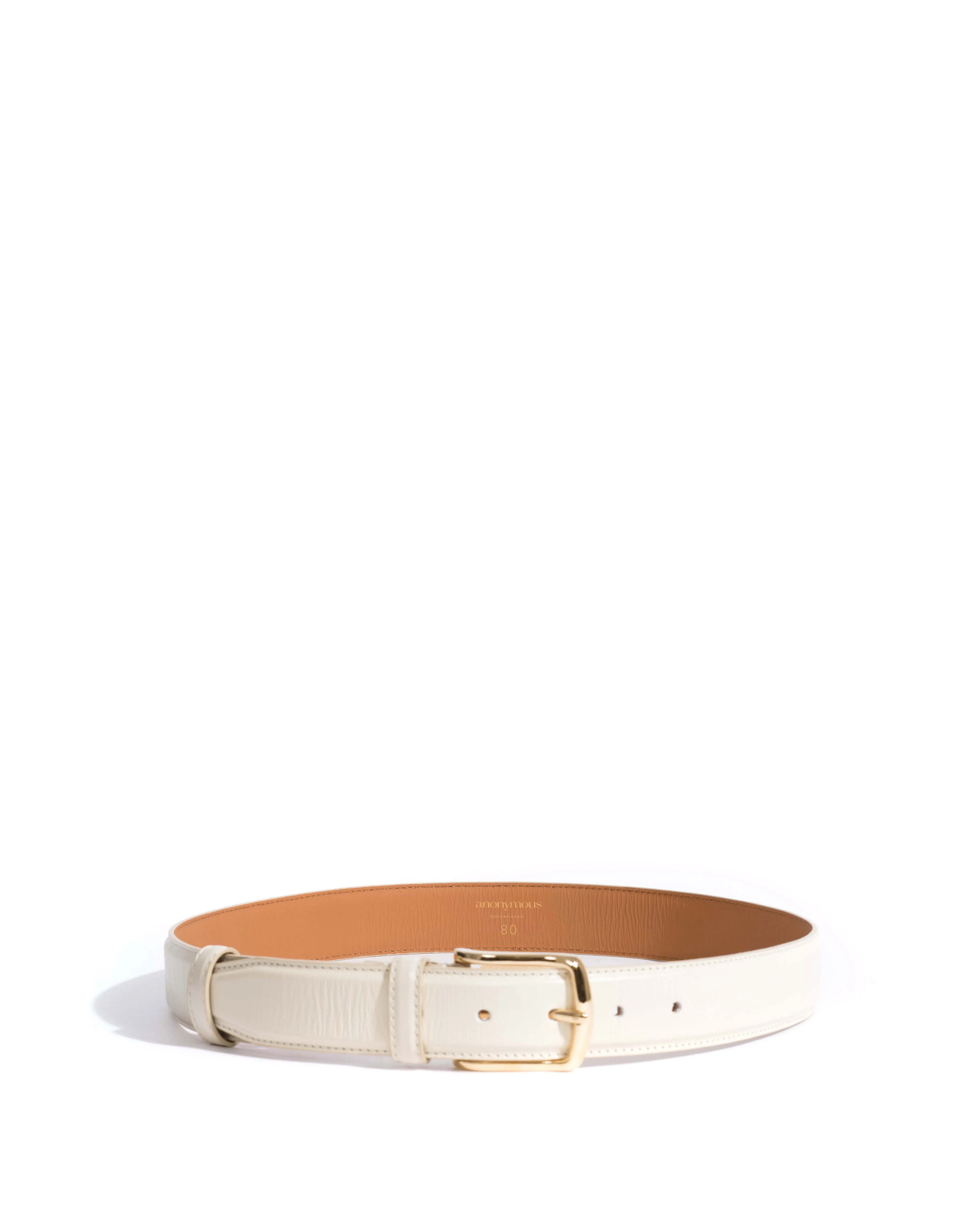Quinn classic unisex leather belt Crinkled polished goat & metal White sand & gold buckle sold by Anonymous Copenhagen product image thumbnail 3