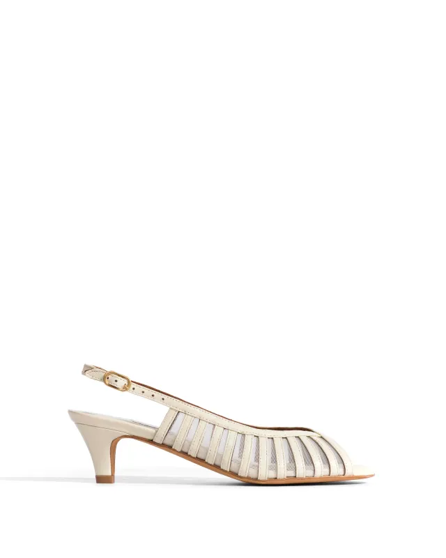 Carminho 40 mesh Shiny lamb & mesh White sand made by Anonymous Copenhagen