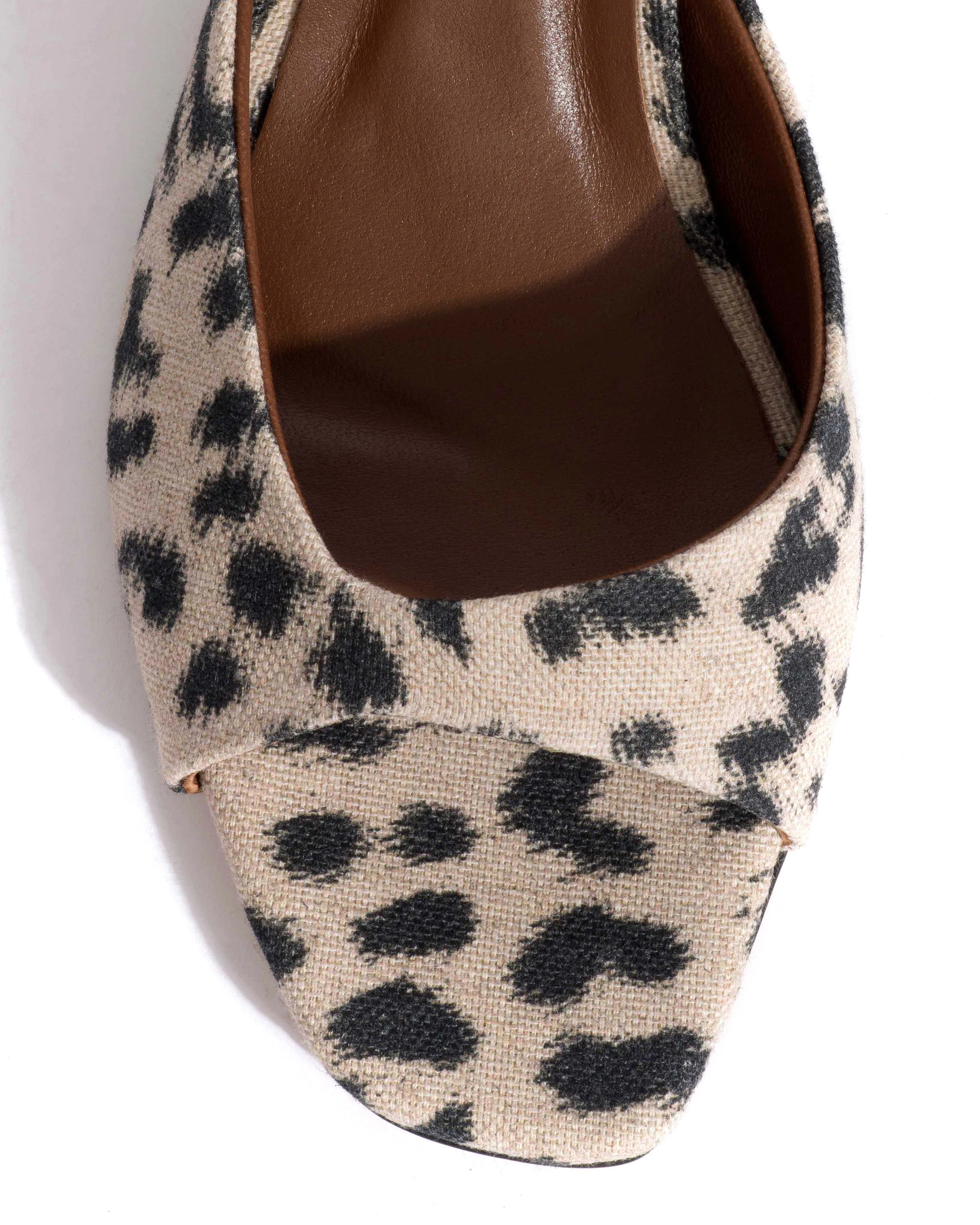 Mazy 55 Natural cotton-linen Leopard sold by Anonymous Copenhagen product image thumbnail 5