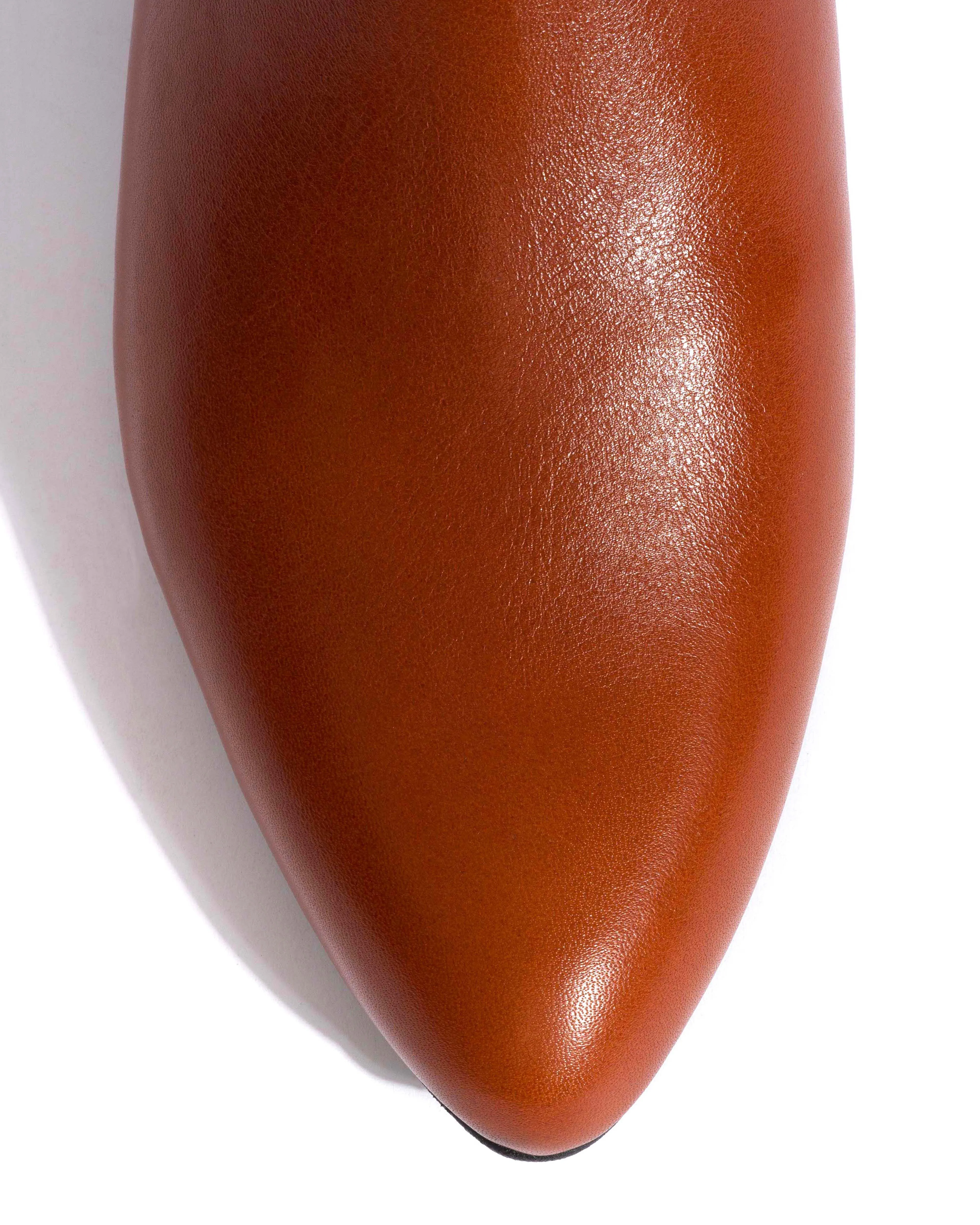 Morie 20 Vegetal soft calf Chestnut sold by Anonymous Copenhagen product image thumbnail 5