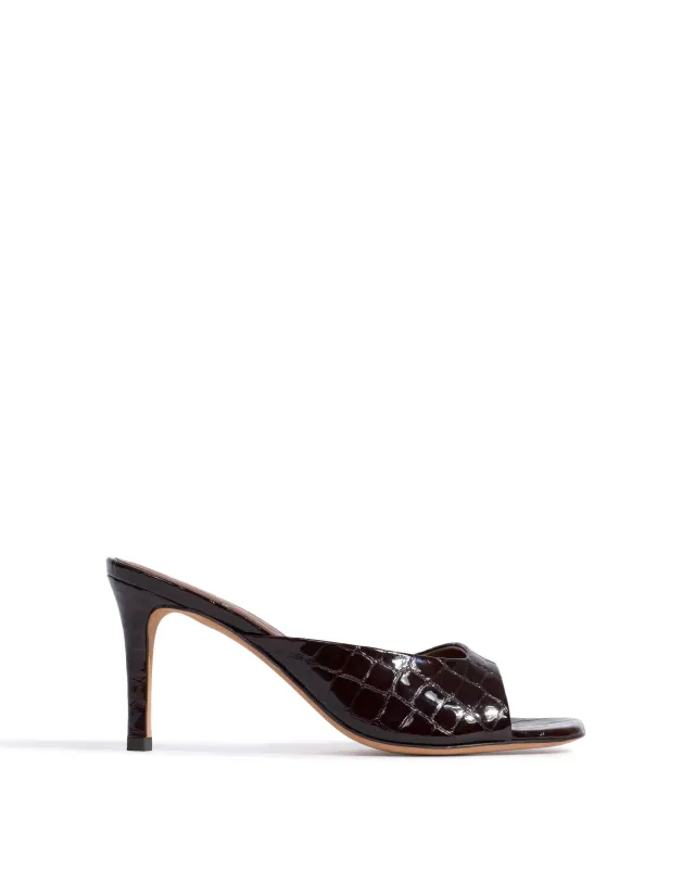 Mazy 75 Polished croco calf Coffee brown made by Anonymous Copenhagen