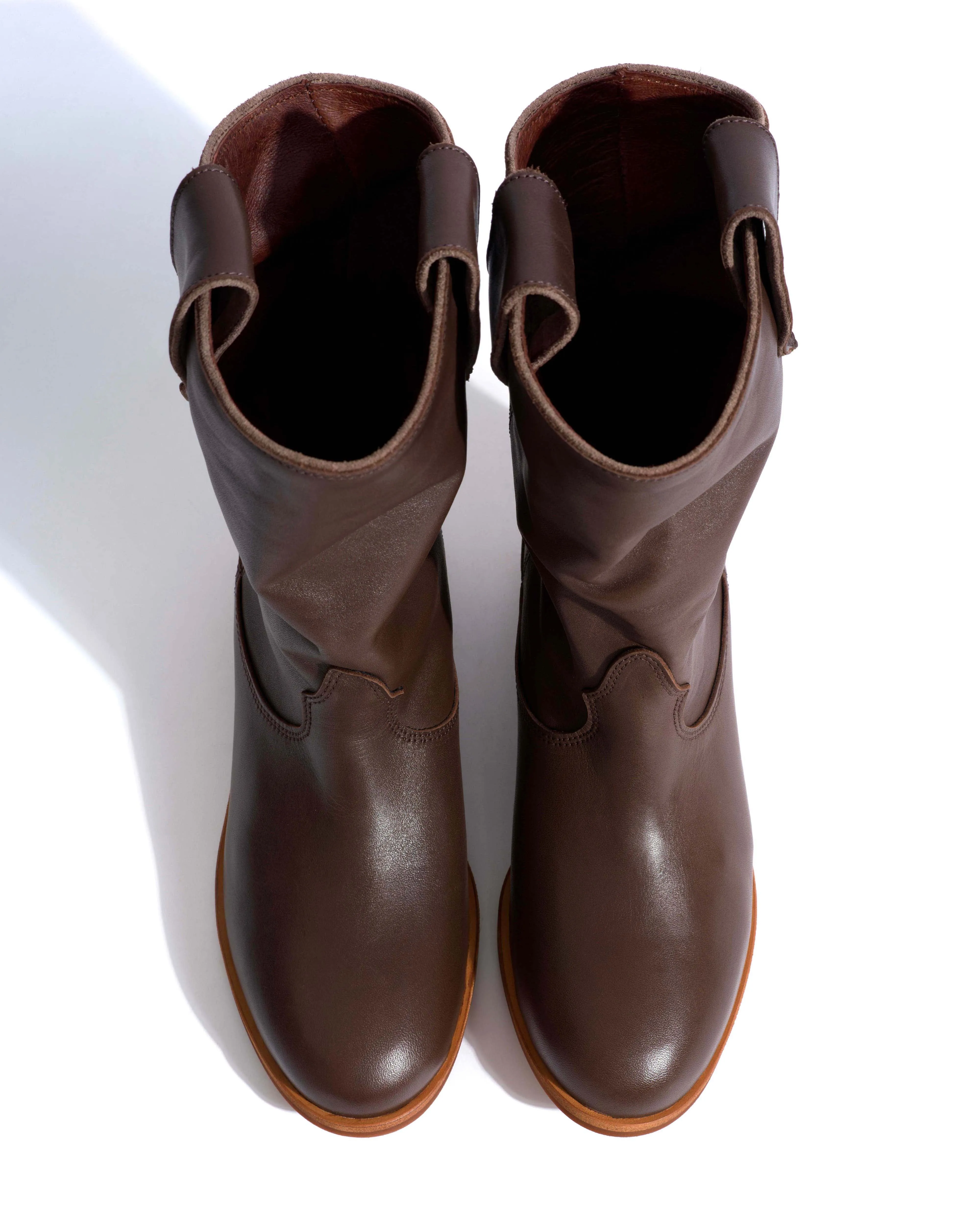 Claudia Vegetal soft calf Taupe sold by Anonymous Copenhagen product image thumbnail 4