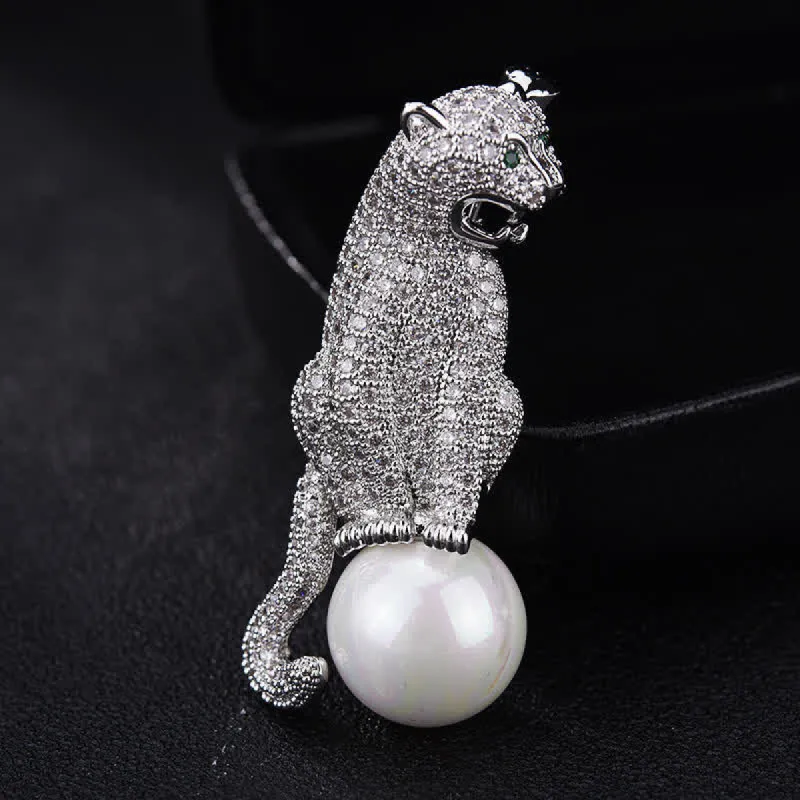 Unisex Leopard Shiny Zircon Faux Pearl Decoration Brooch sold by FloralTrip