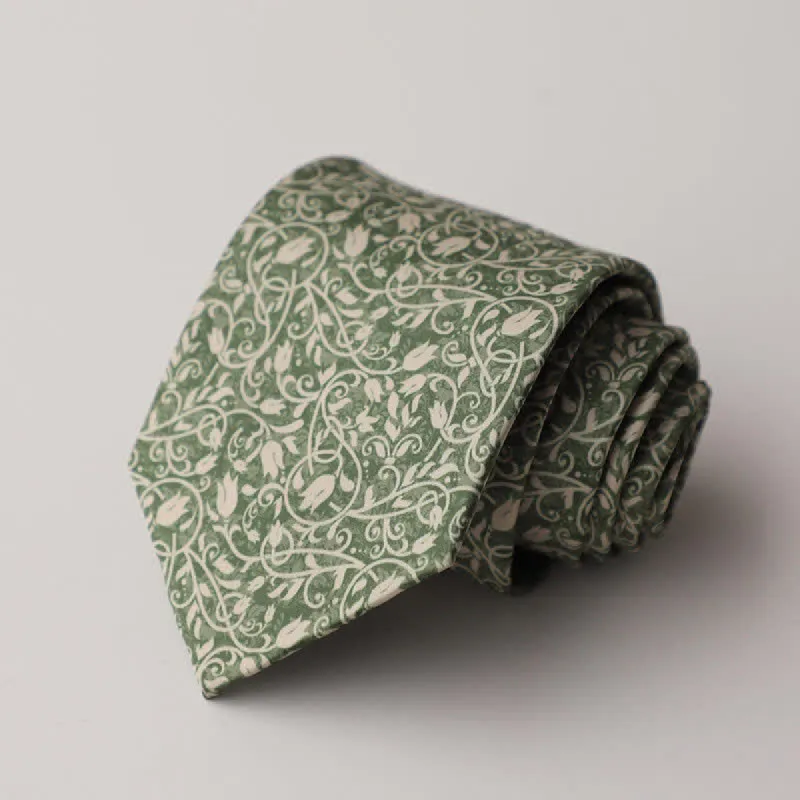Men's Fresh Light Green Vines Botanical Necktie made by FloralTrip