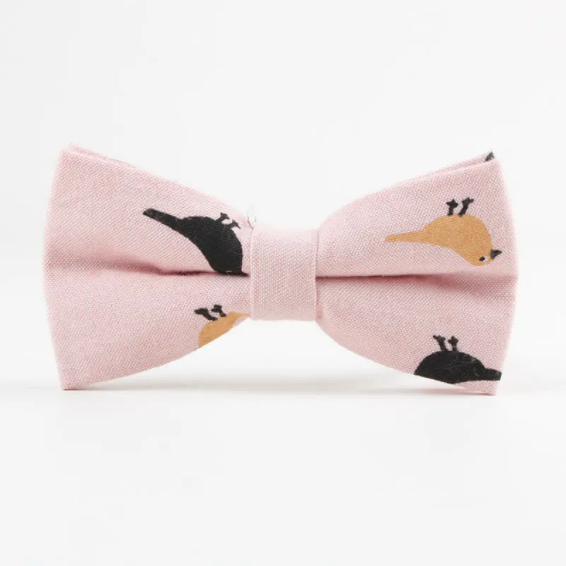 Men's Lovely Birds Feather Printed Cotton Bow Tie made by FloralTrip
