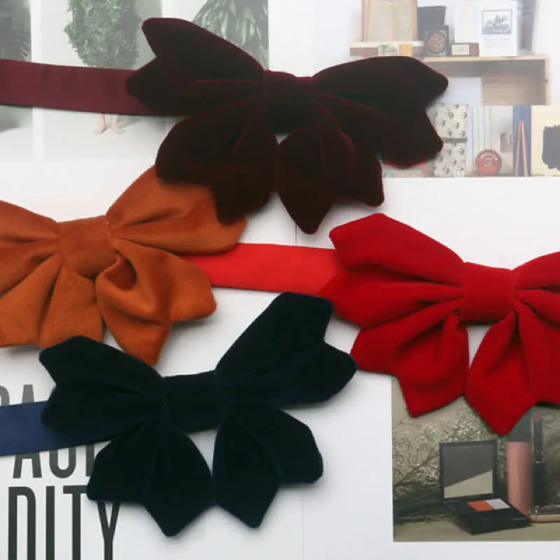 Men's Retro Velvet Unique Butterfly Knot Bow Tie sold by FloralTrip