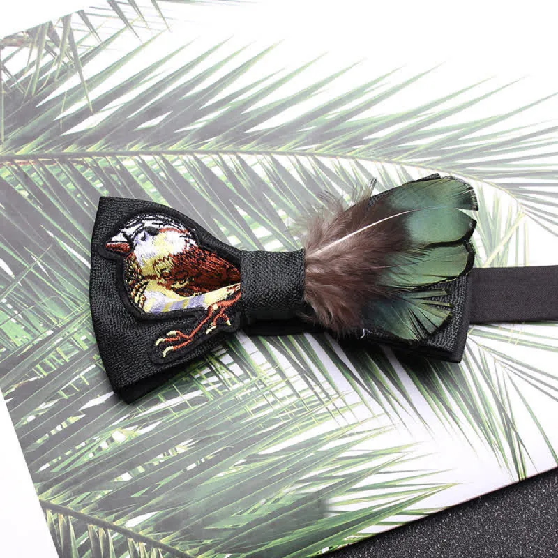 Graphic Sparrow Tail Feather Bow Tie made by FloralTrip