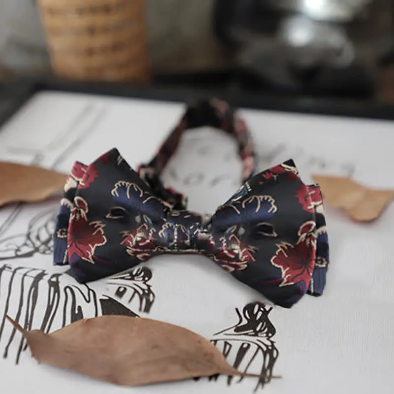 Men's Retro Floral Leaves Bow Tie sold by FloralTrip product image thumbnail 3