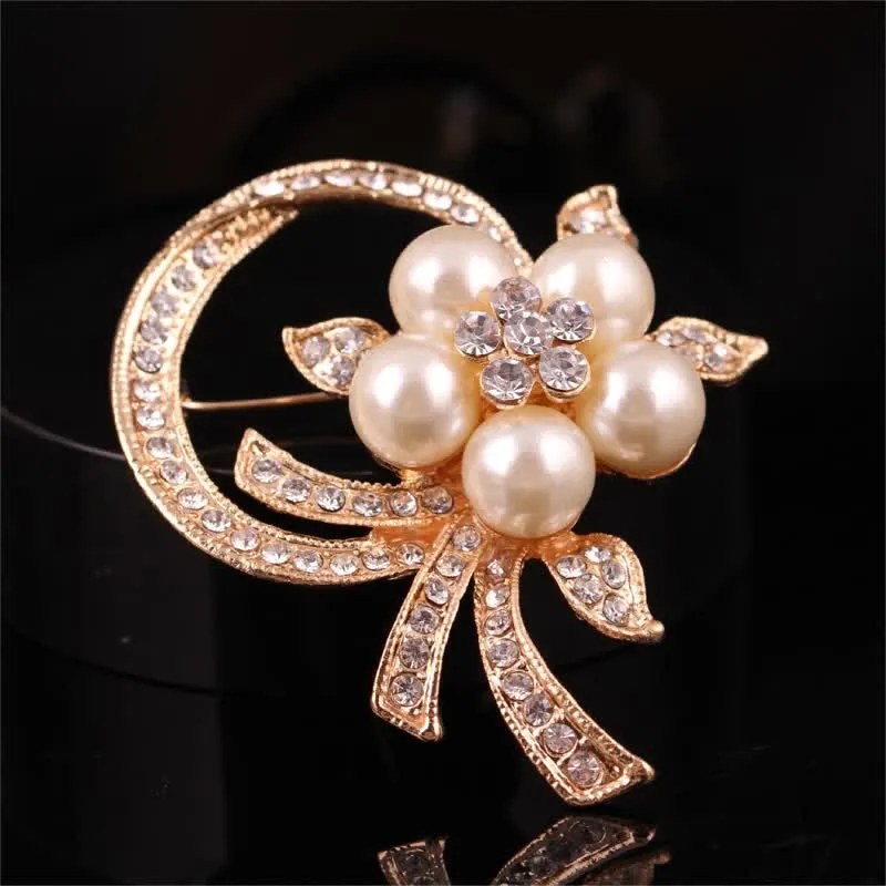 Women's Garland Pearl Rhinestones Brooch sold by FloralTrip product image thumbnail 4