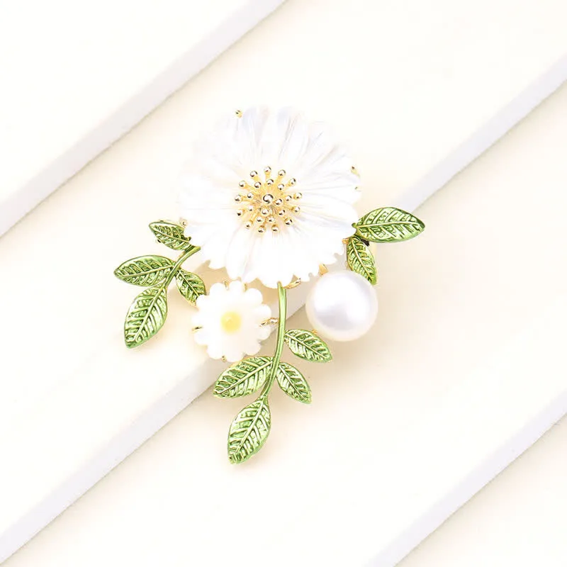 Women's Romantic Daisy Shell Pearl Brooch sold by FloralTrip product image thumbnail 5
