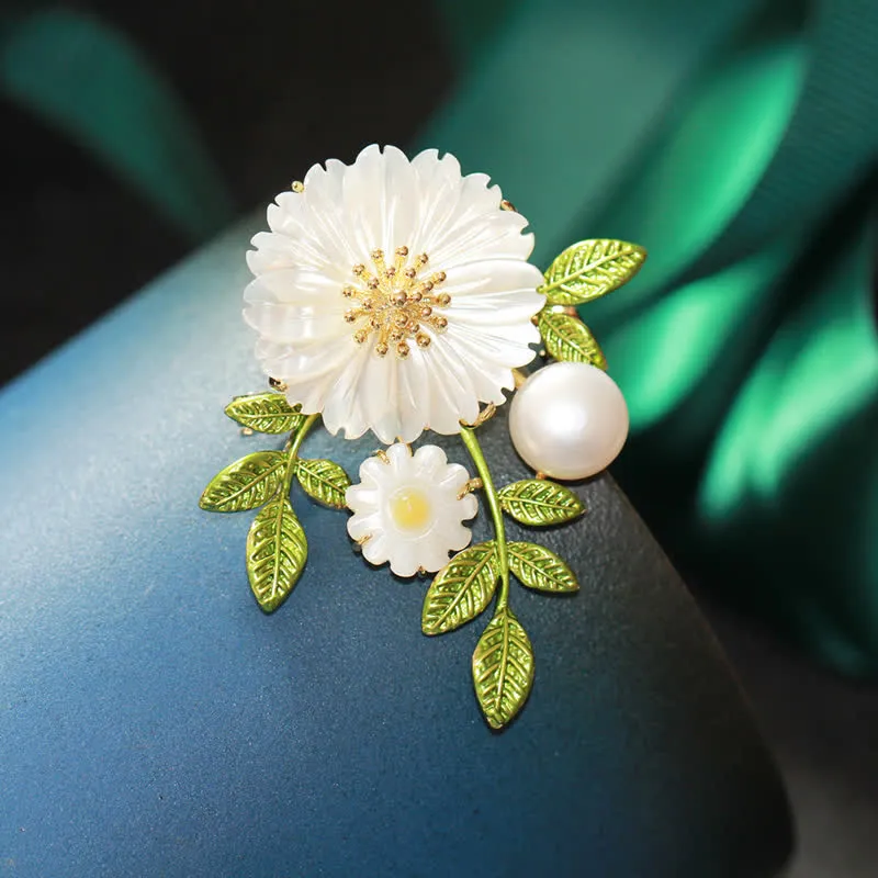 Women's Romantic Daisy Shell Pearl Brooch sold by FloralTrip product image thumbnail 2