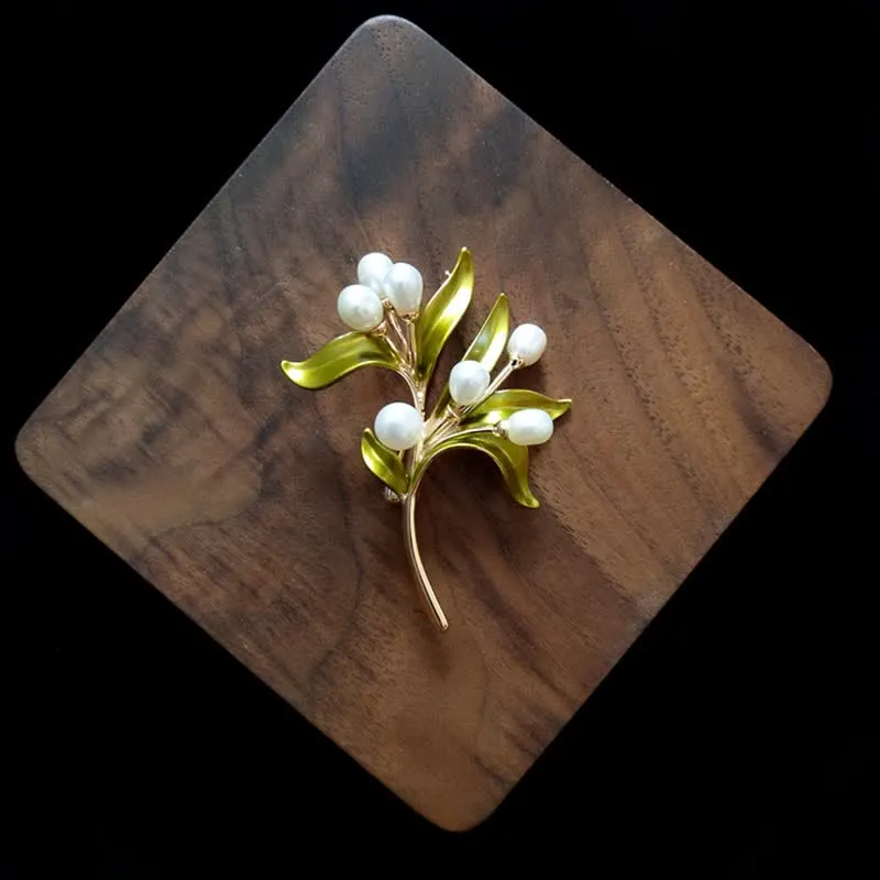 Women's Natural Pearl Olive Branch Brooch sold by FloralTrip product image thumbnail 3