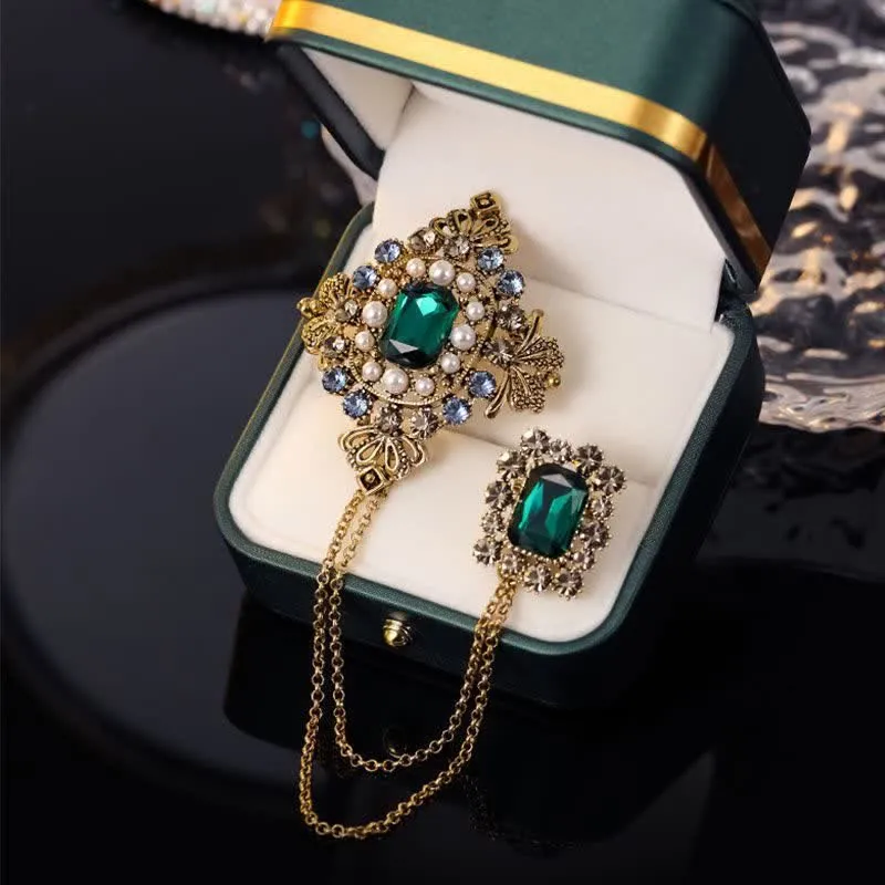 Women's Baroque Palace Chain Brooch sold by FloralTrip product image thumbnail 5