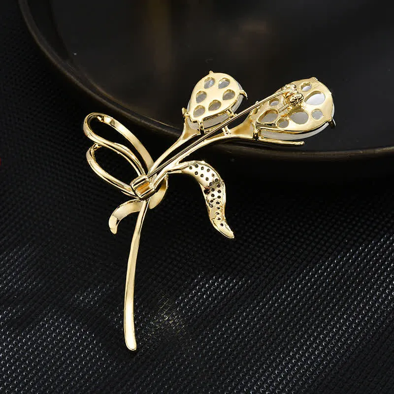 Women's Exquisite Tulip Pearl Brooch sold by FloralTrip product image thumbnail 3