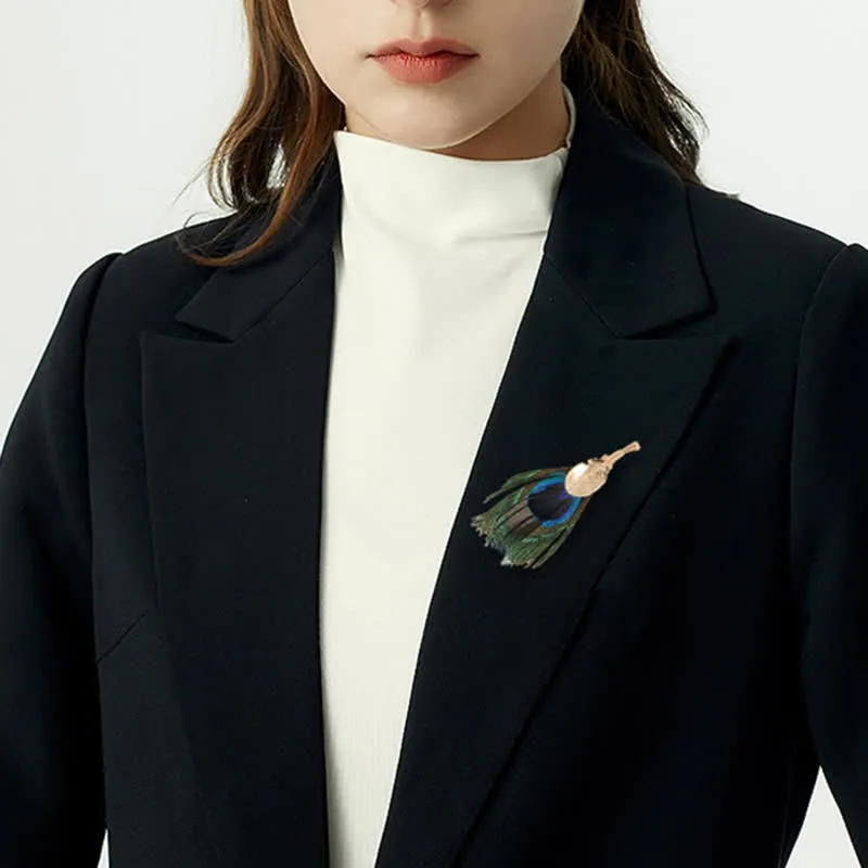 Unisex Artificial Blue Green Peacock Eye Feather Brooch sold by FloralTrip product image thumbnail 2