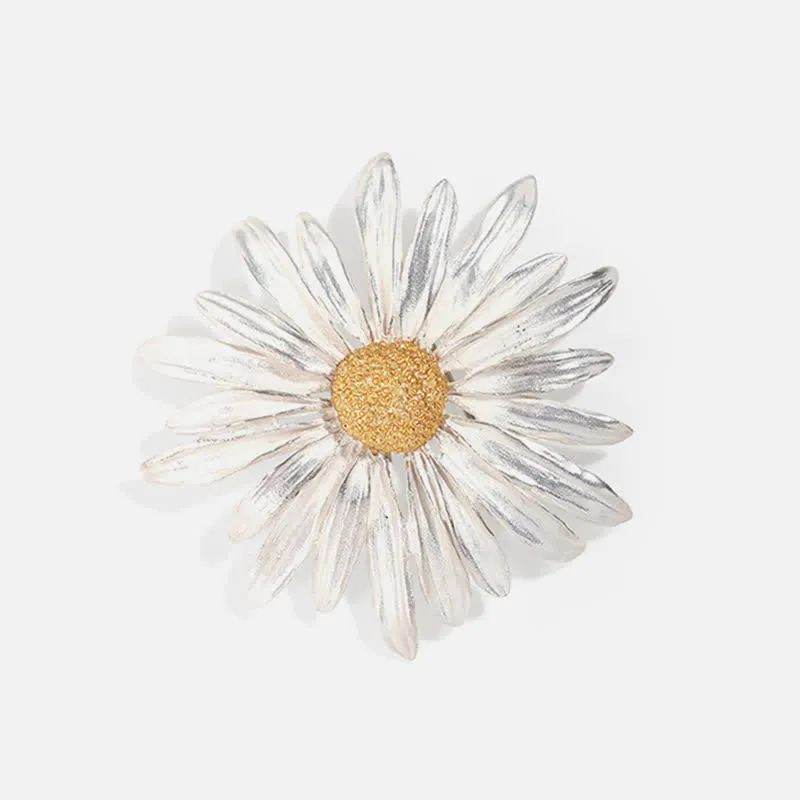 Women's Artistic Oil Painting Silver Daisy Brooch sold by FloralTrip product image thumbnail 5