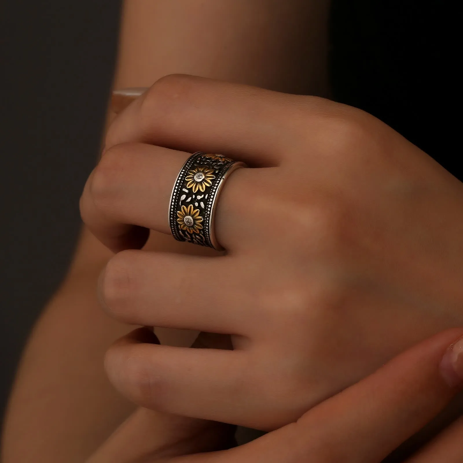 Adjustable Retro Silver Dyed Black Flower Ring sold by FloralTrip product image thumbnail 2