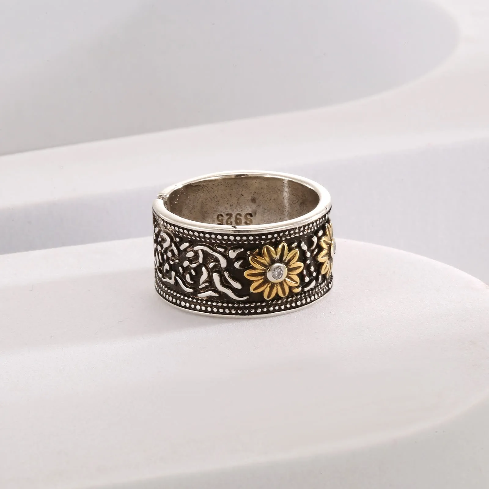 Adjustable Retro Silver Dyed Black Flower Ring sold by FloralTrip product image thumbnail 4