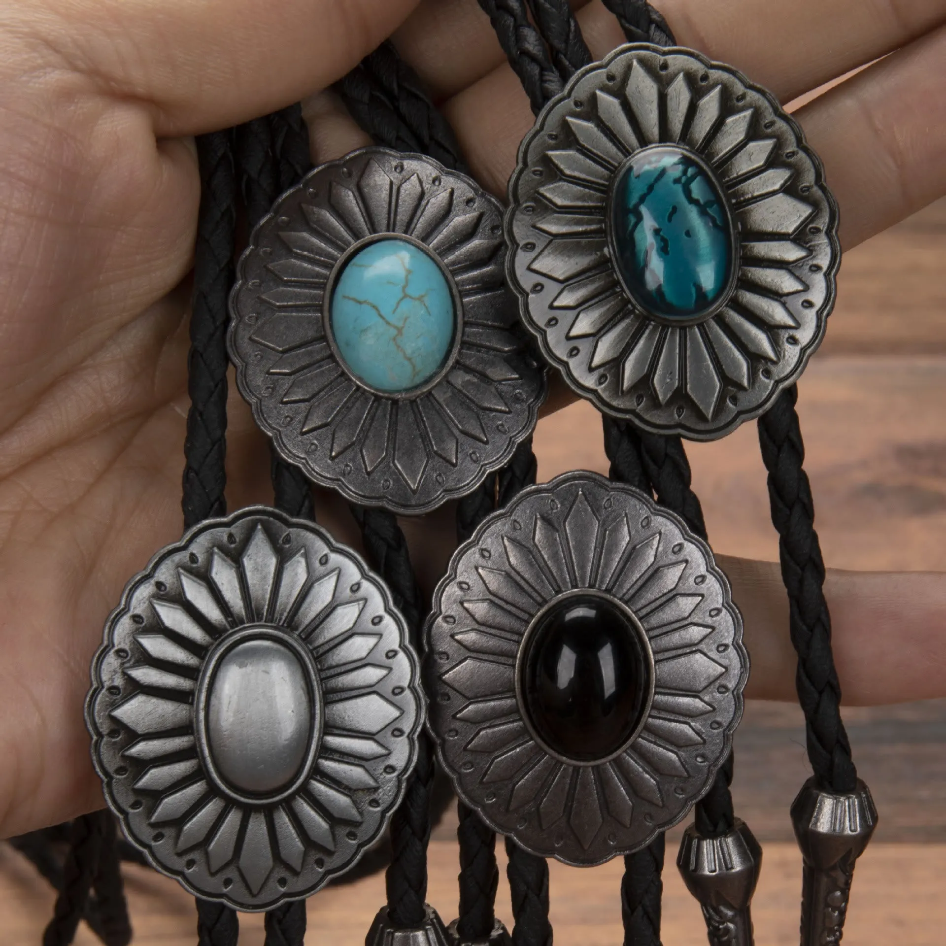 Exquisite Silver Oval Plate Turquoise Pendant Bolo Tie sold by FloralTrip product image thumbnail 2