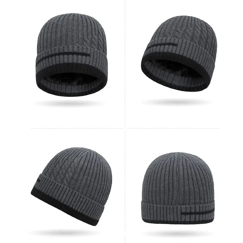 2Pcs Warm Fleece-Lined Gradient Knit Beanie and Neck Gaiter Set sold by FloralTrip product image thumbnail 2