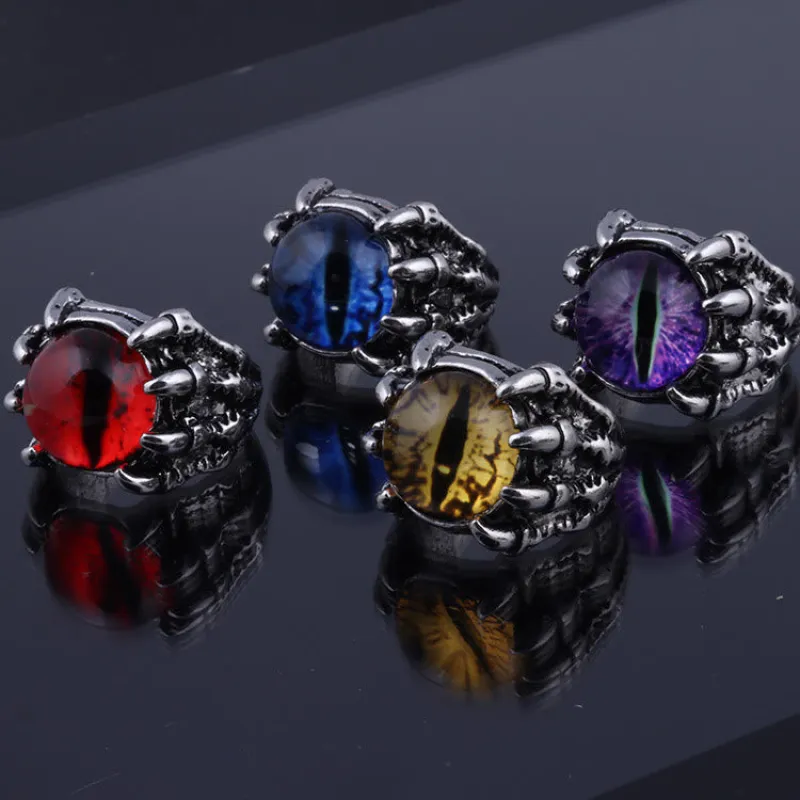 Gothic Demon Eagle Claw Aesthetic Evil Eye Ring made by FloralTrip