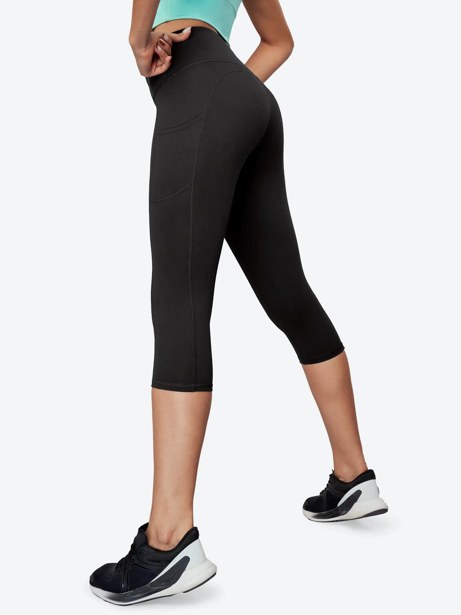 IUGA FlexTight Capris With Pockets Squat Proof sold by IUGA product image thumbnail 2