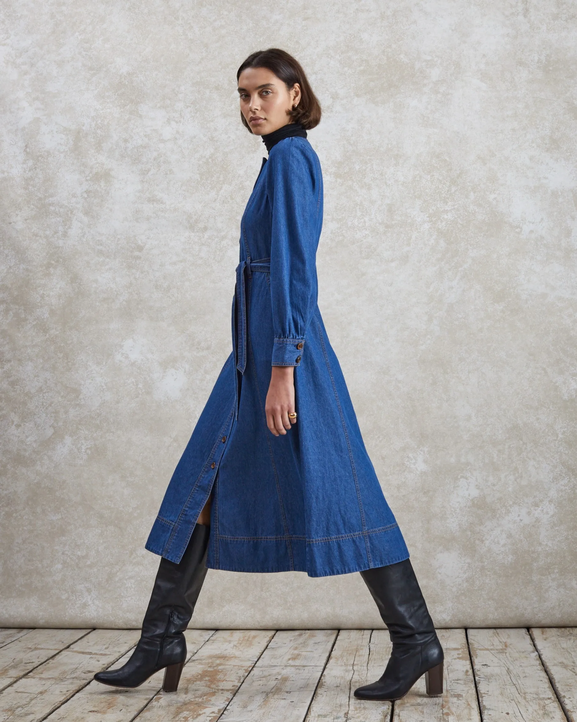 Alice- Mid-Blue Denim Dress sold by Mondo Corsini product image thumbnail 3