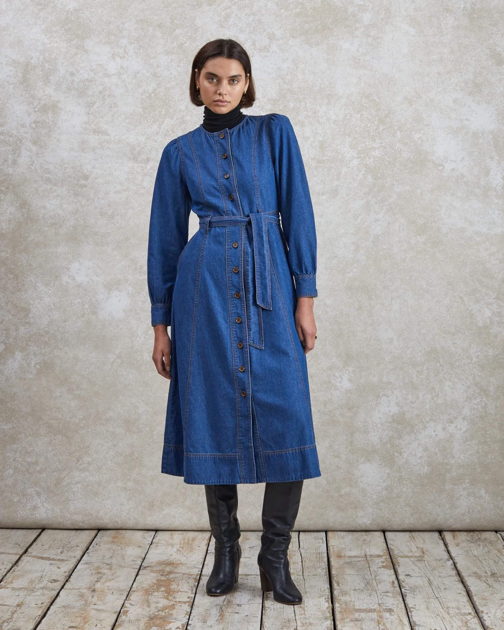 Alice- Mid-Blue Denim Dress sold by Mondo Corsini product image thumbnail 2