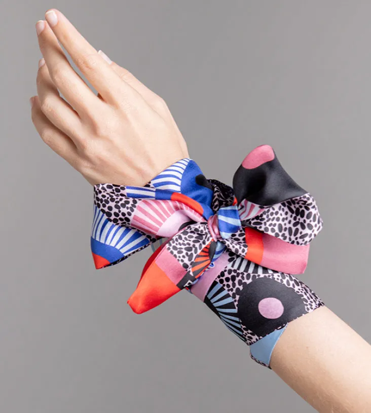 Full Bloom sold by POEMET product image thumbnail 3