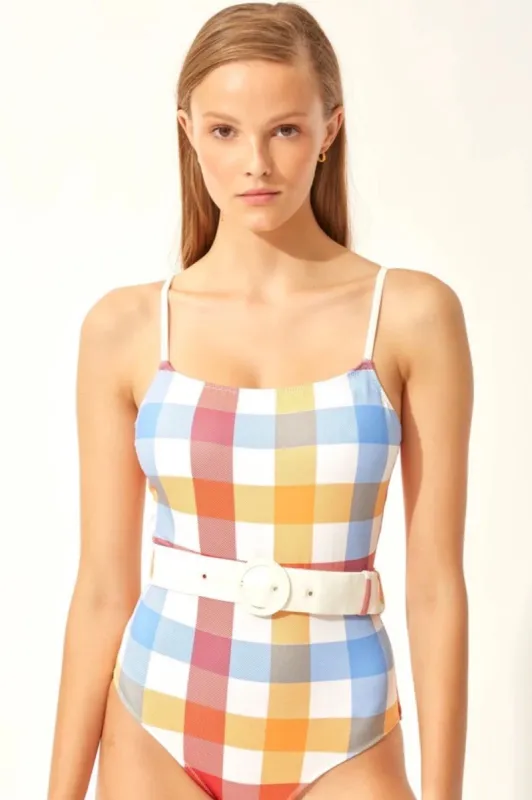 The Nina Belt sold by Salua Lingerie