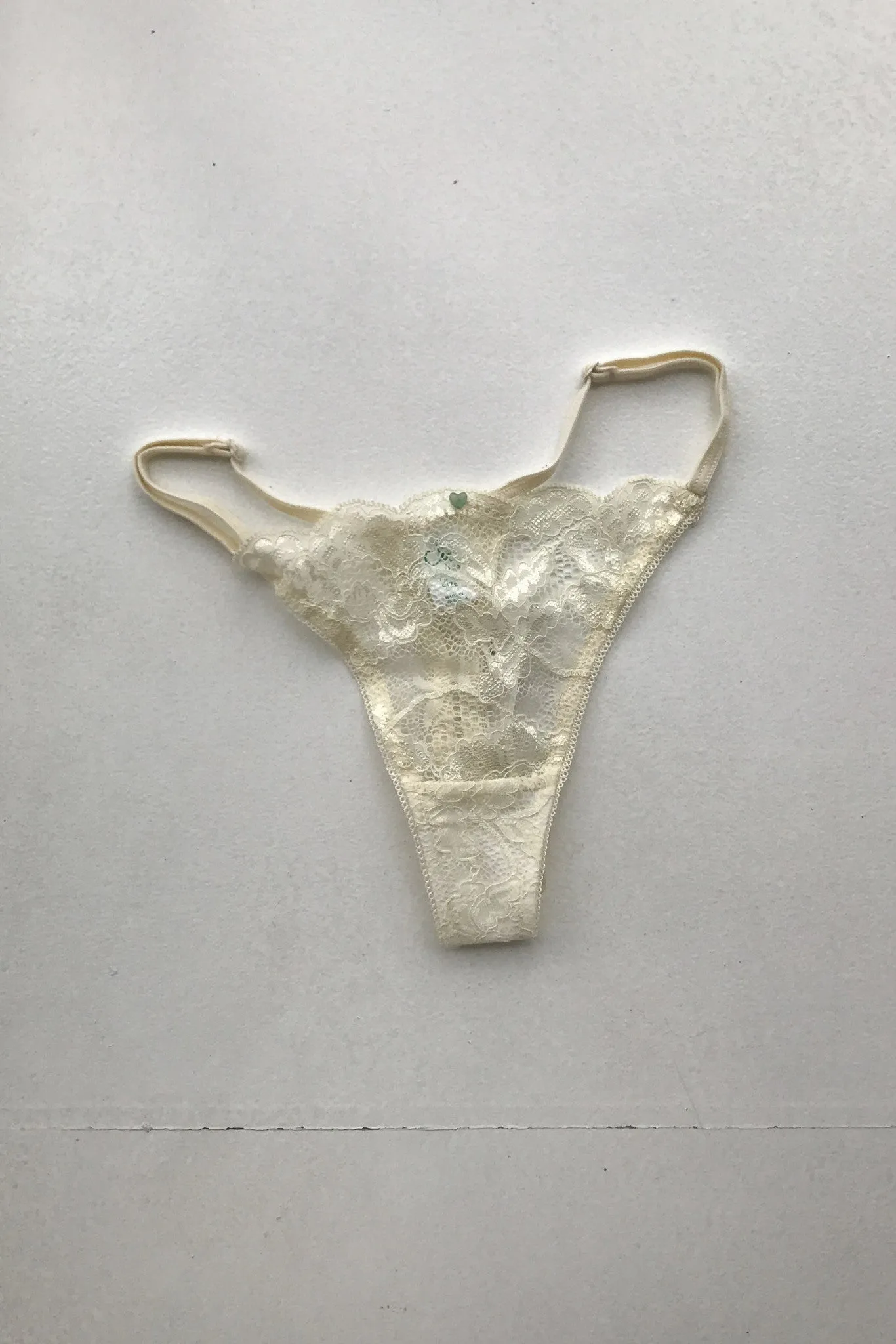 Fortuna String Thong by CLO Intimo sold by Salua Lingerie product image thumbnail 3