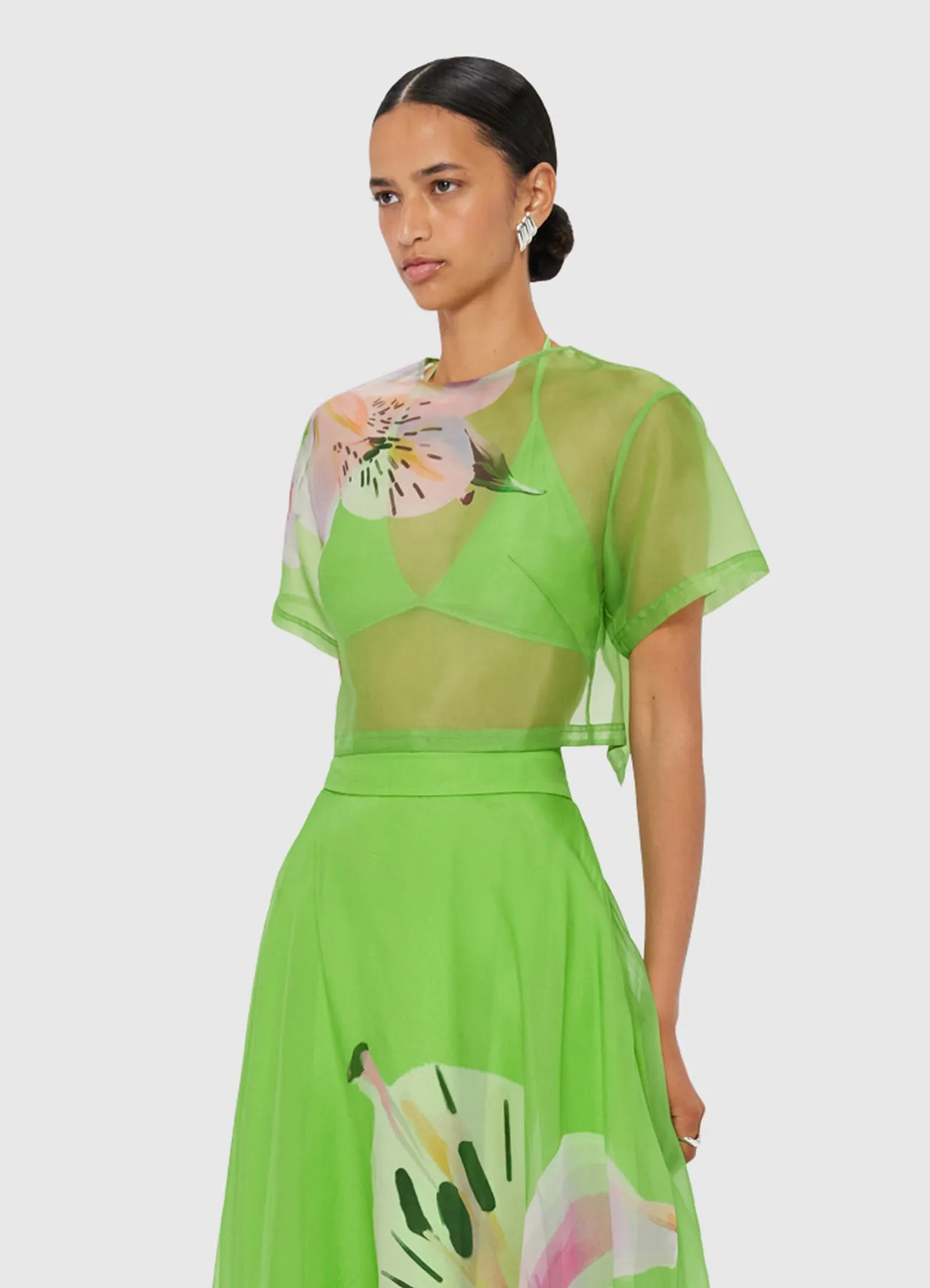 Indie Sleeve Top - Lily Print in Parakeet sold by LEO LIN product image thumbnail 3